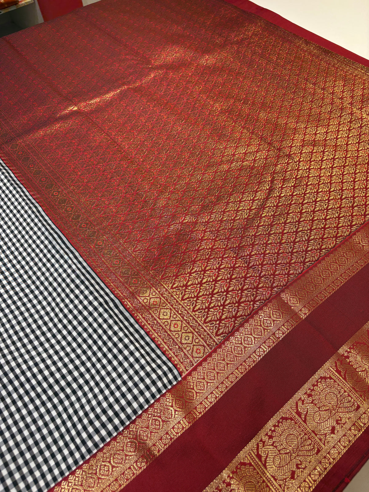 Black & White checks Vintage Saree NSS28