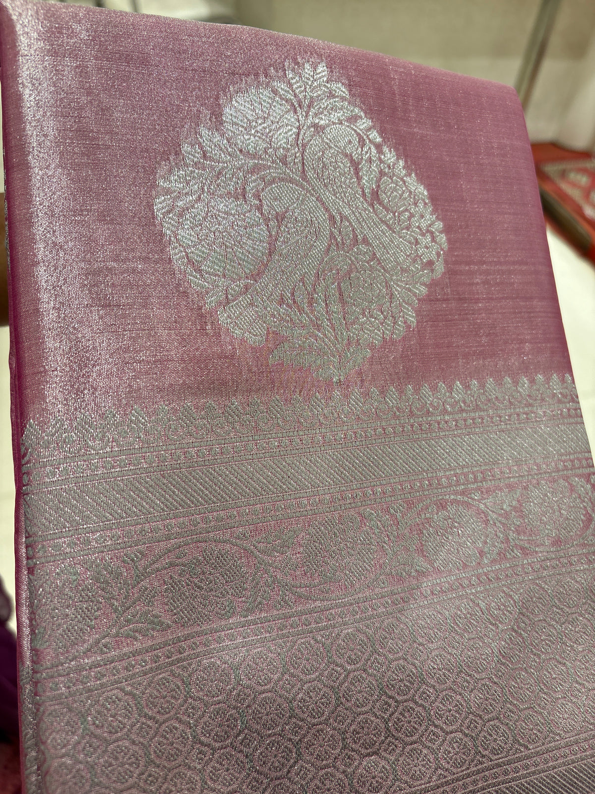 Semi Tissue 2735