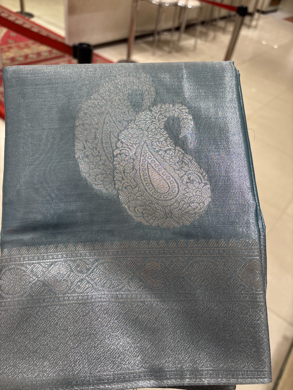 Semi Tissue 2735
