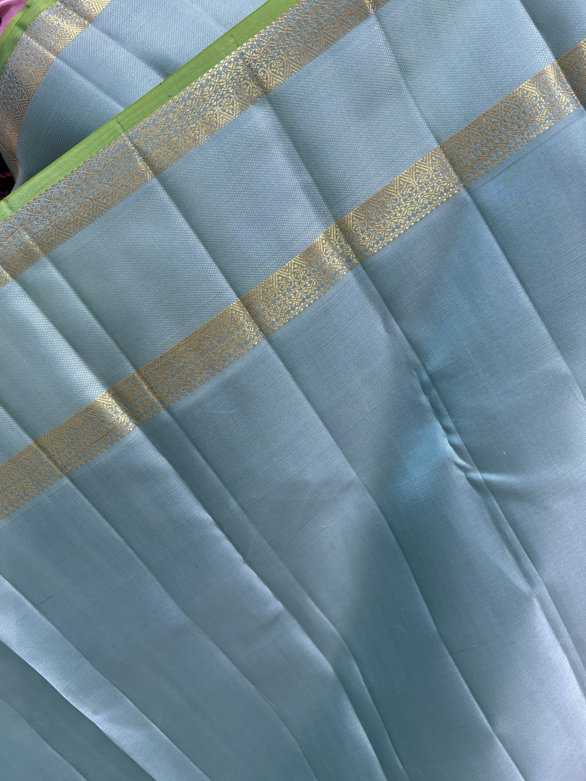Rani Pink colour Pure Kanjivaram Silk Saree with Mint Green contrast