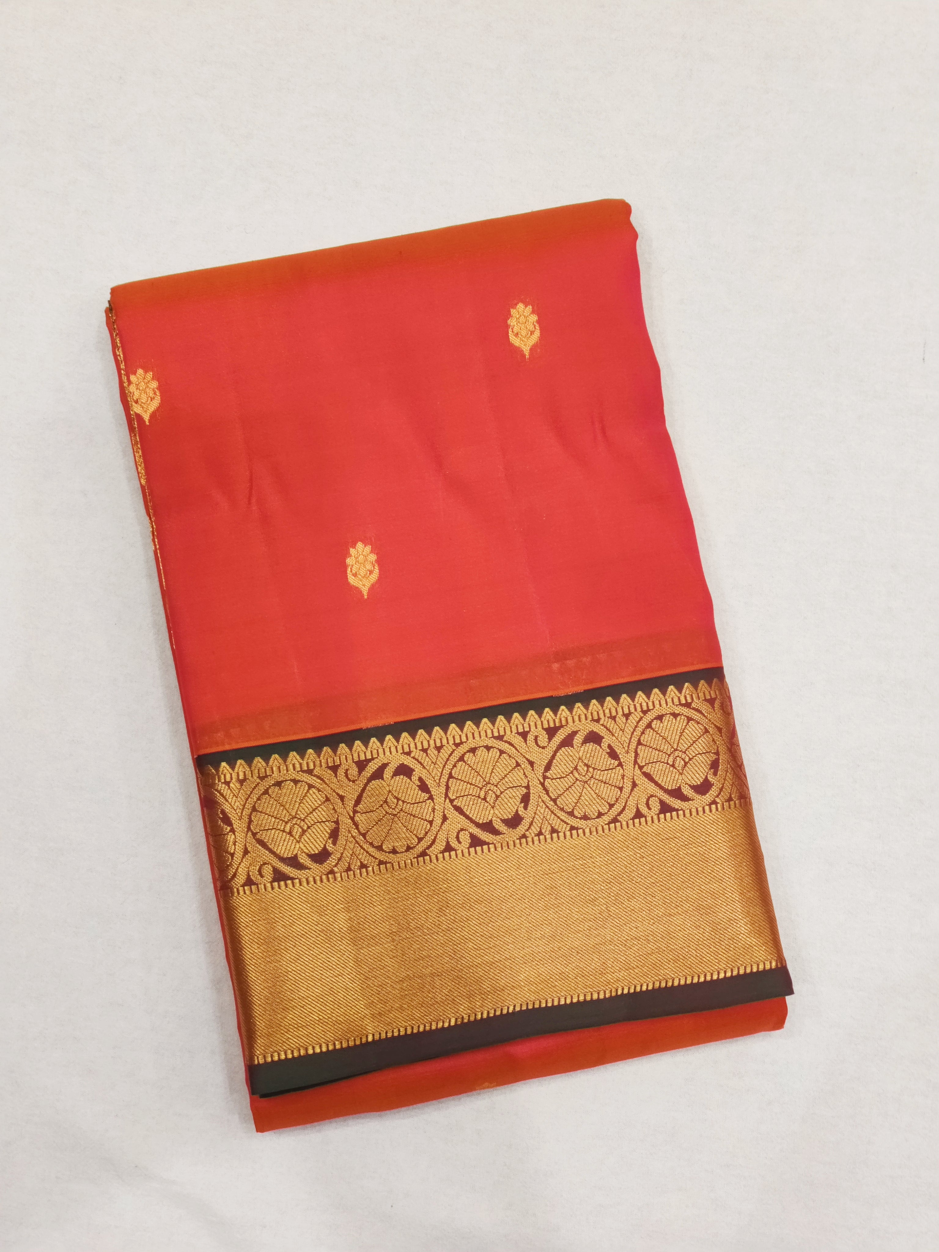 Pinkish Kanjivaram Silk Saree with Green Border - Elegant New Arrival