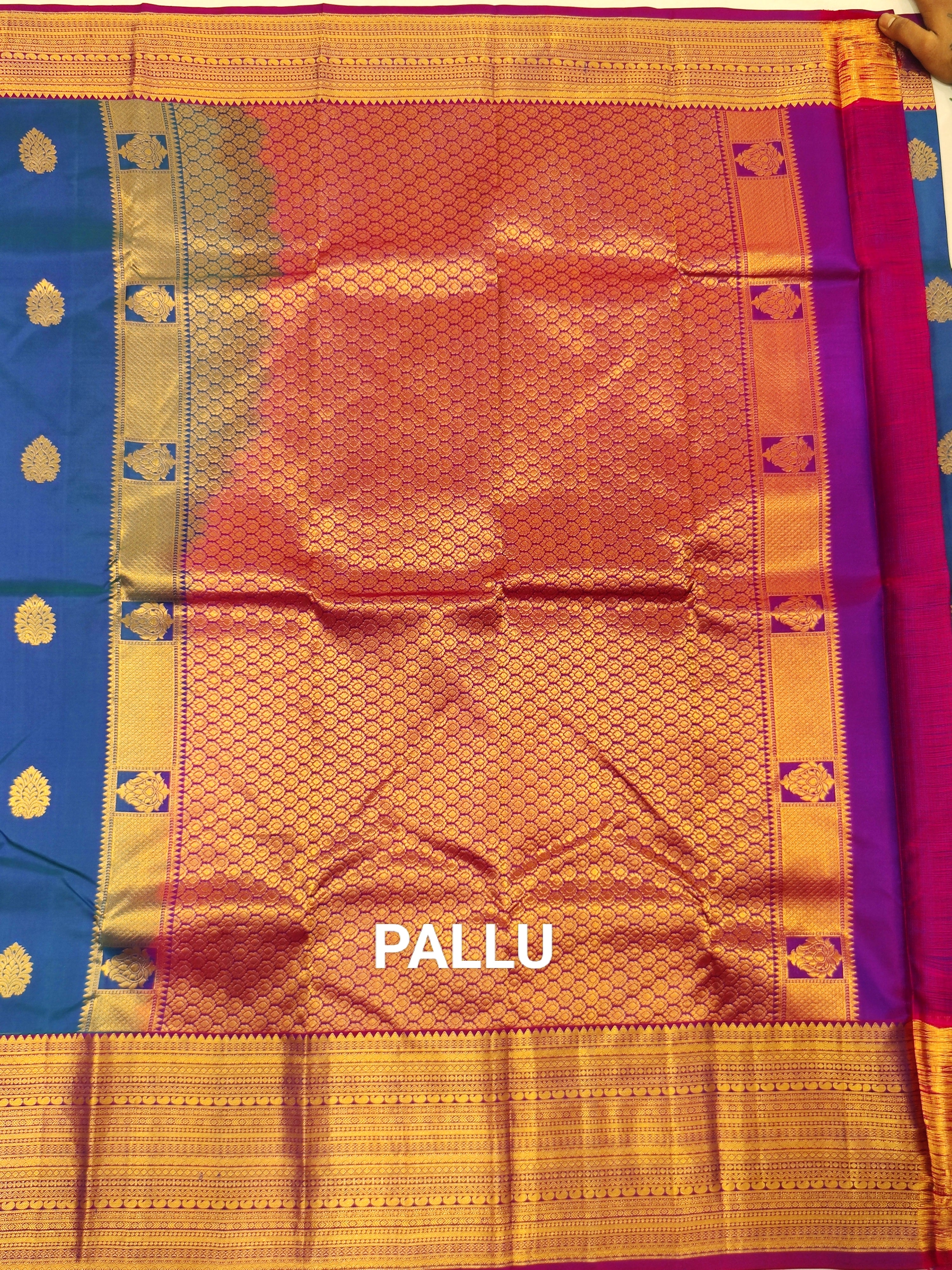 Peacock Blue Kanjivaram Silk Saree with Majenta Border - New Arrival