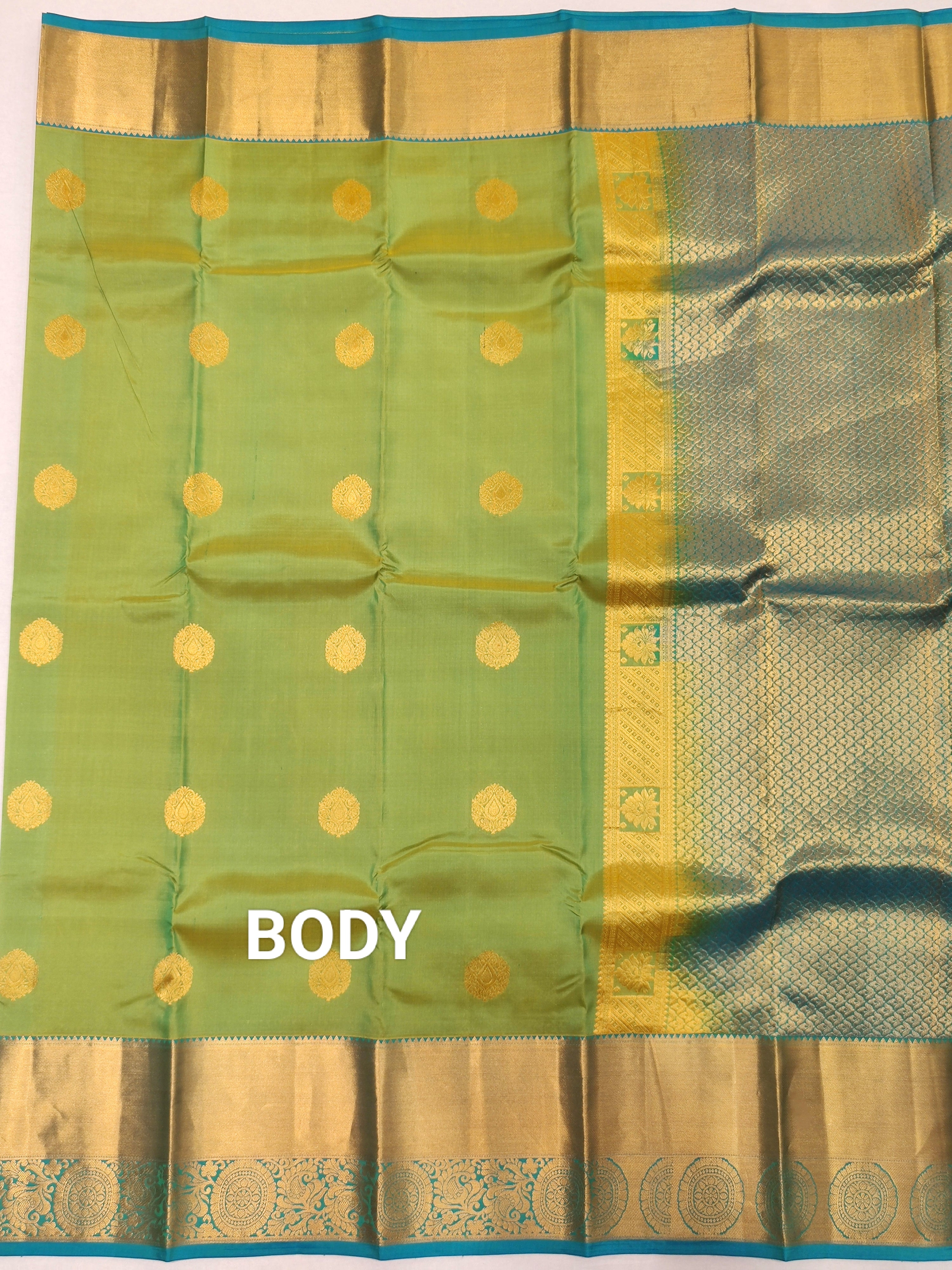 Green Kanjivaram Silk Saree with Blue Border Rare collection