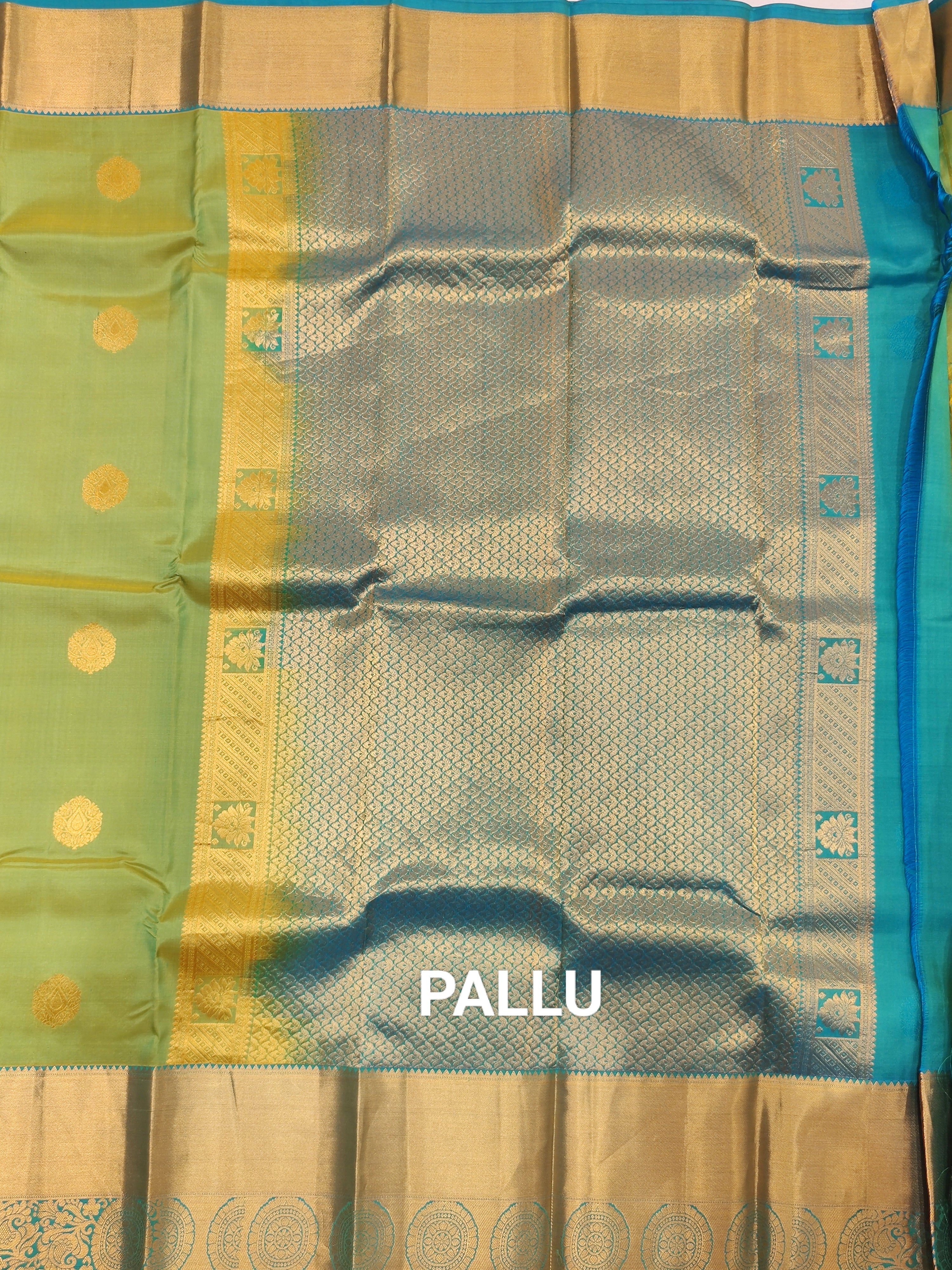 Green Kanjivaram Silk Saree with Blue Border Rare collection