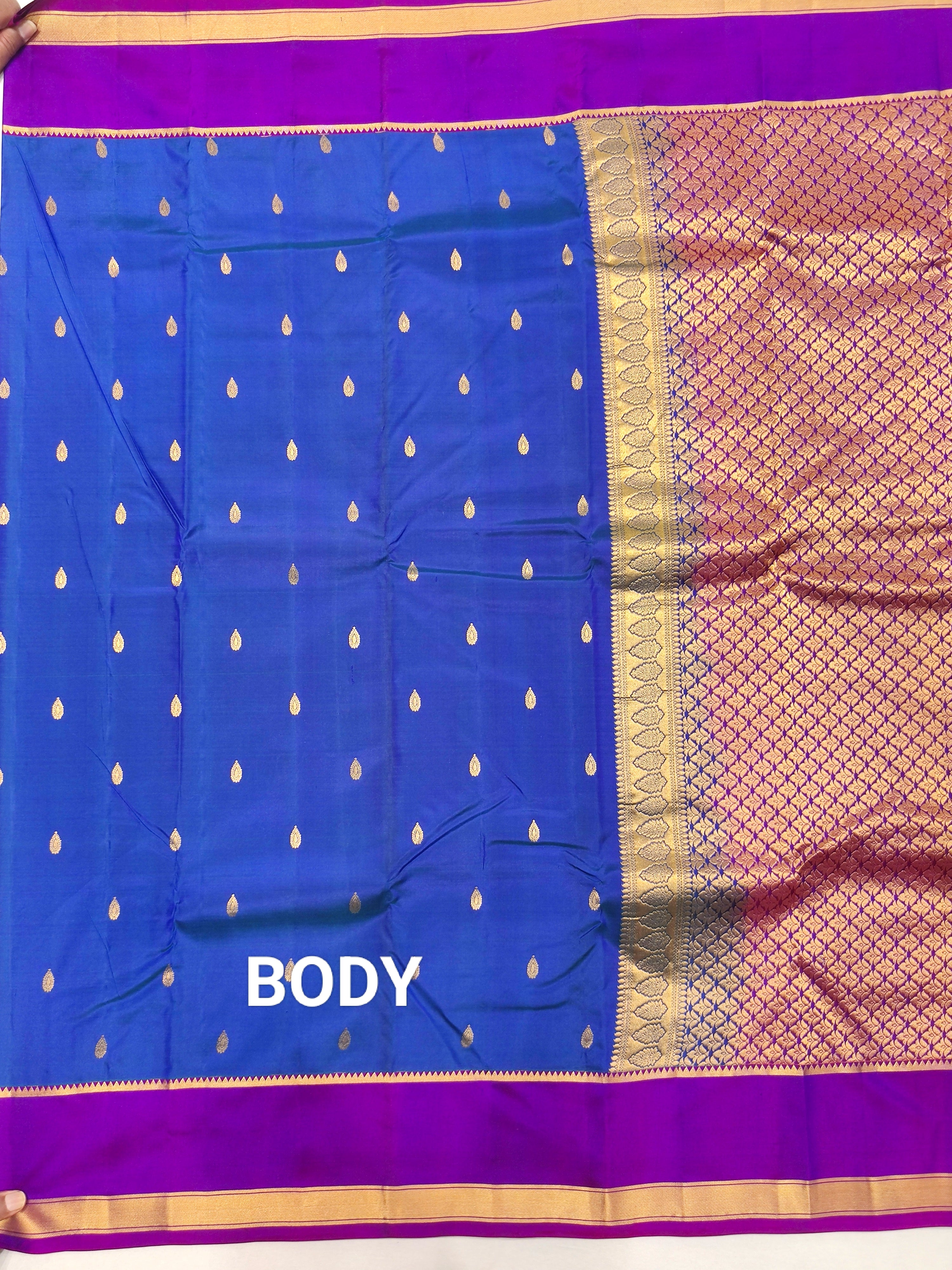 Peacock Blue Kanjivaram Silk Saree with Majenta  Border - Regal New Arrival