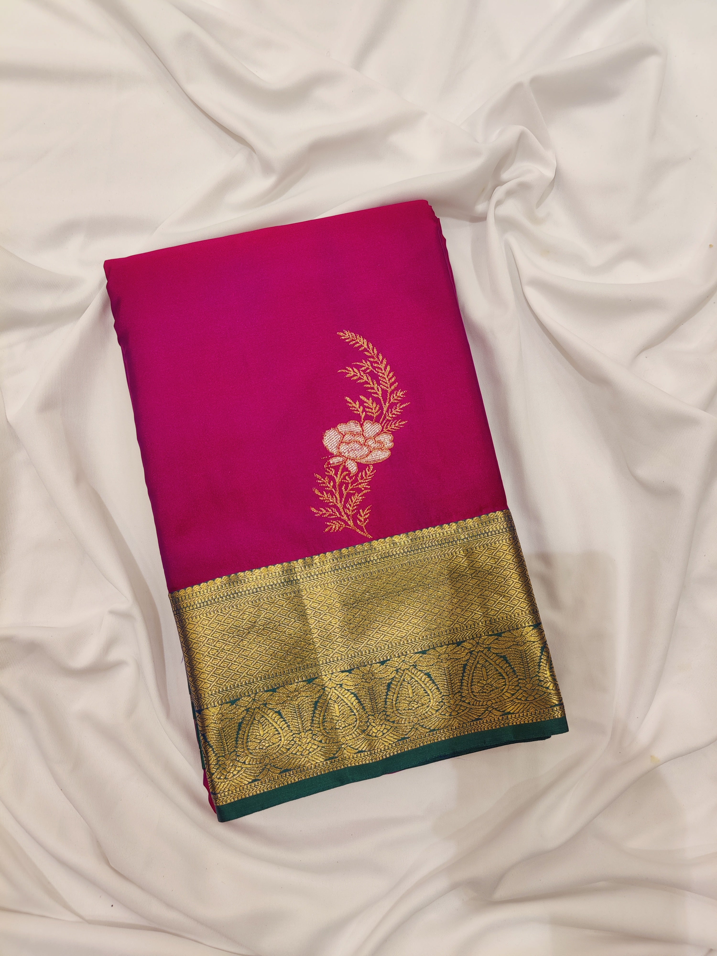 Pink Semi Kanchi Silk Saree with Green Border – A Blend of Grace and Heritage - New Sudarshan Silks`