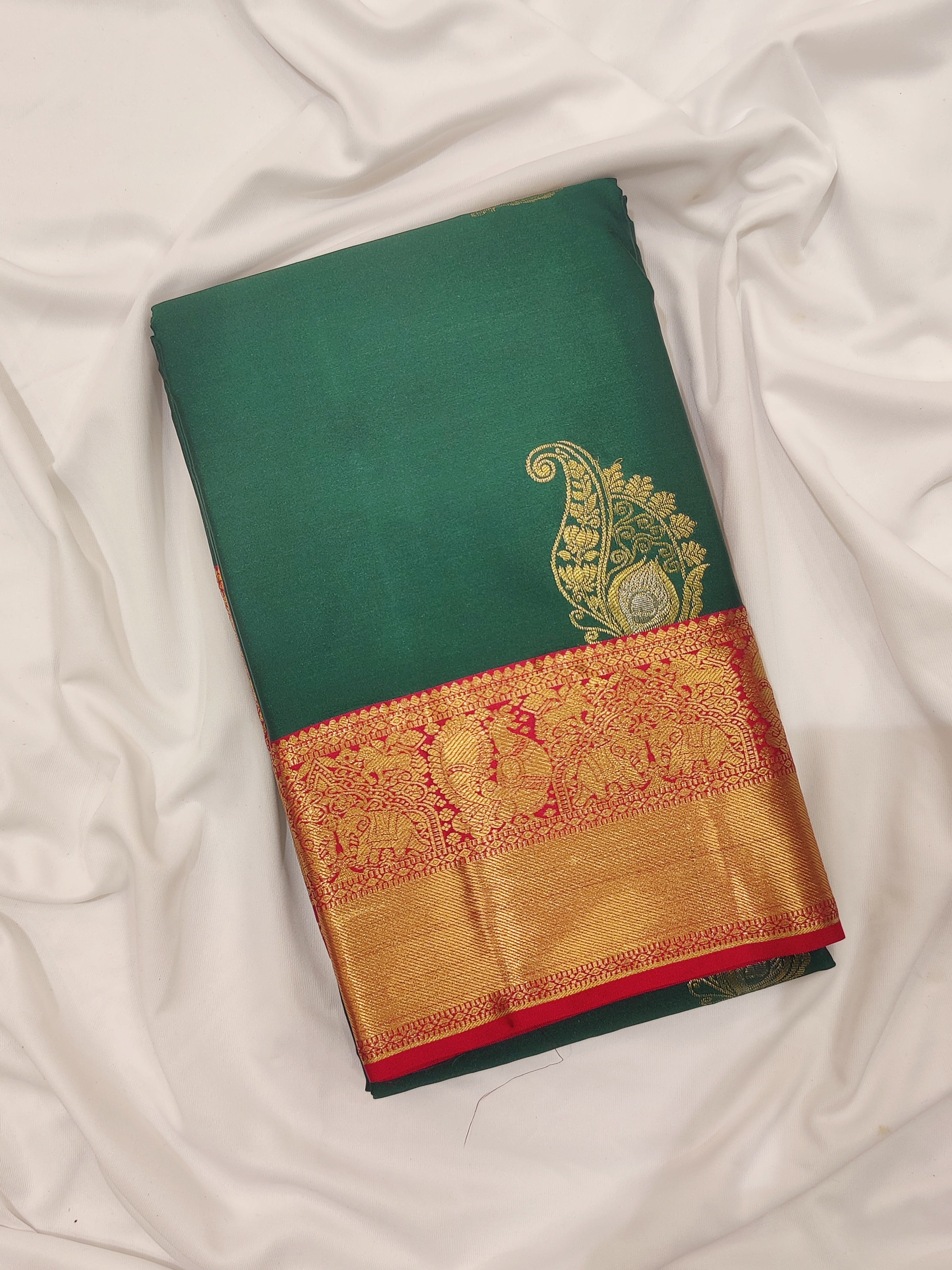 Bottle Green Semi Kanchi Silk Saree with Red Border – Elegant Traditional Charm - New Sudarshan Silks`