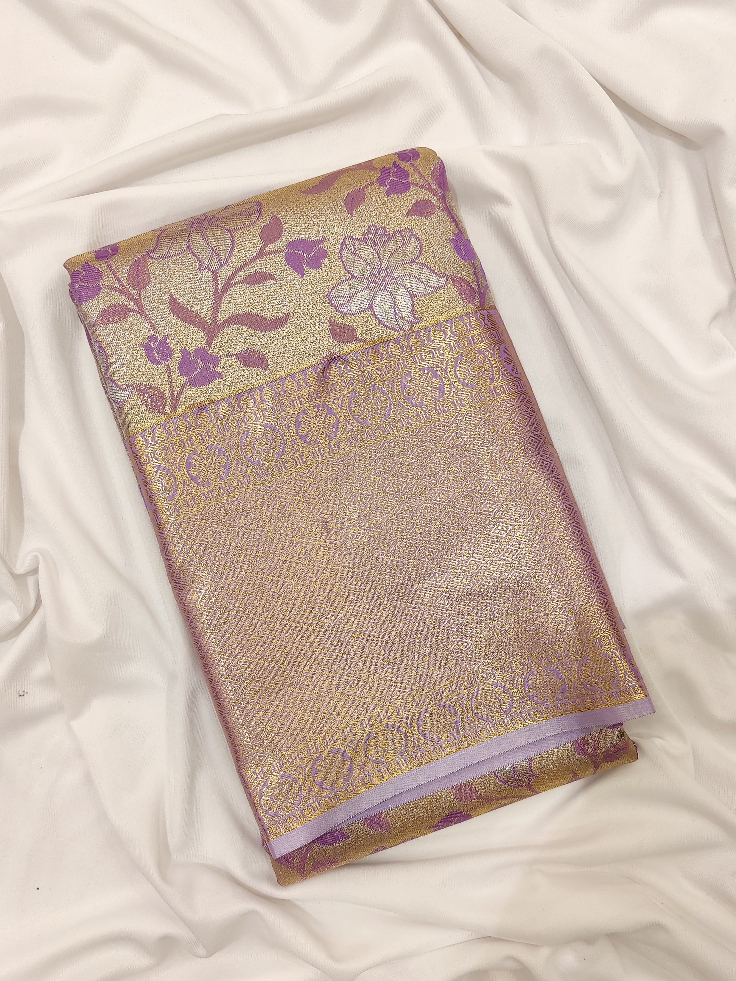 Timeless Elegance in Lavender: Grand Semi Tissue Silk Saree