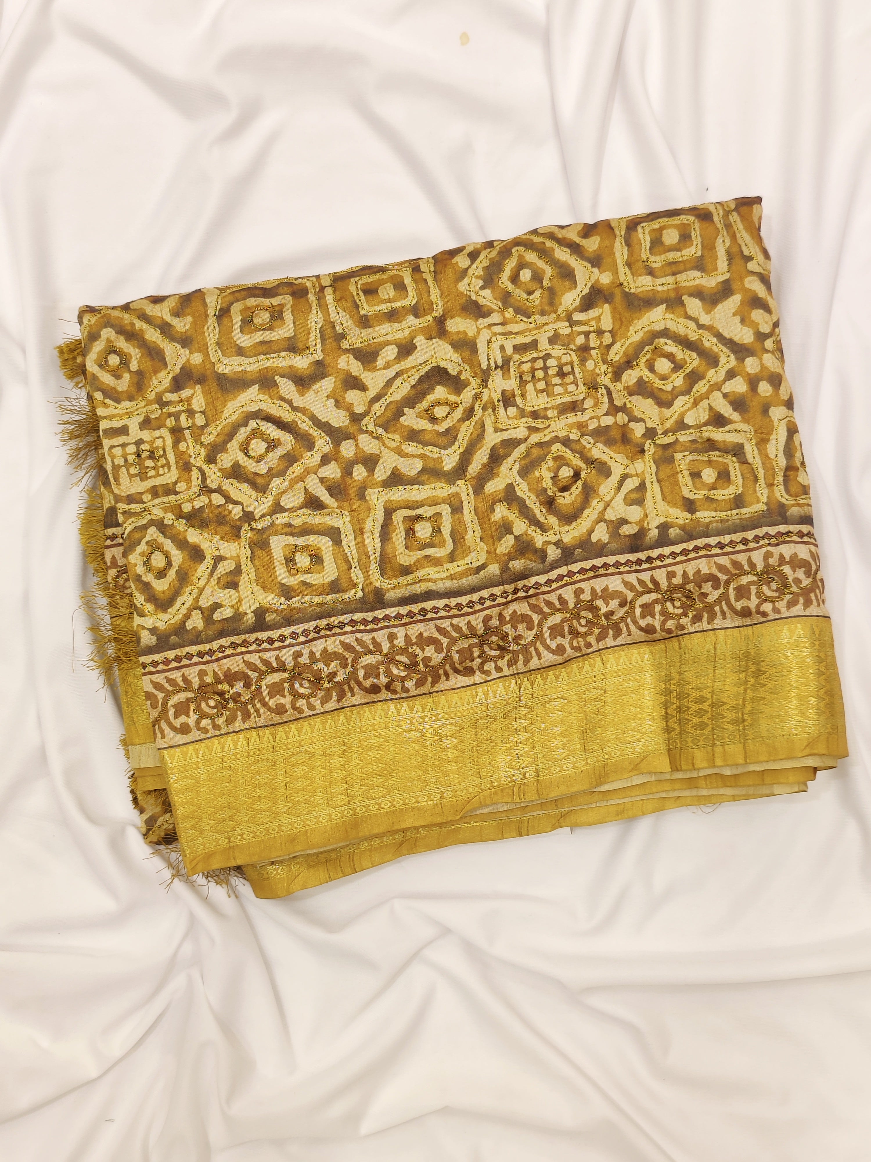 Raw Silk Printed Saree – Gold Thread Work with yellow border – Shop Online