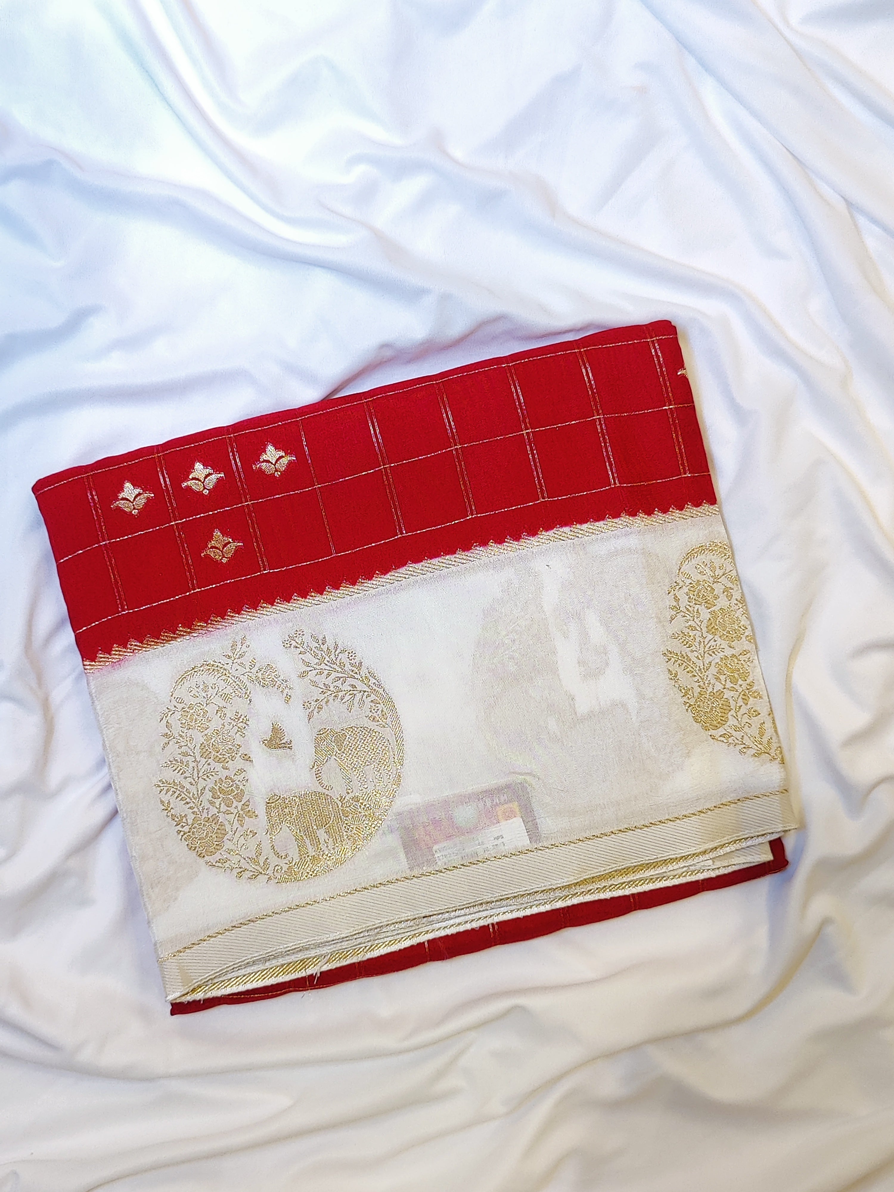 Red Georgette Saree – White Border with Elephant Butta – Shop Online