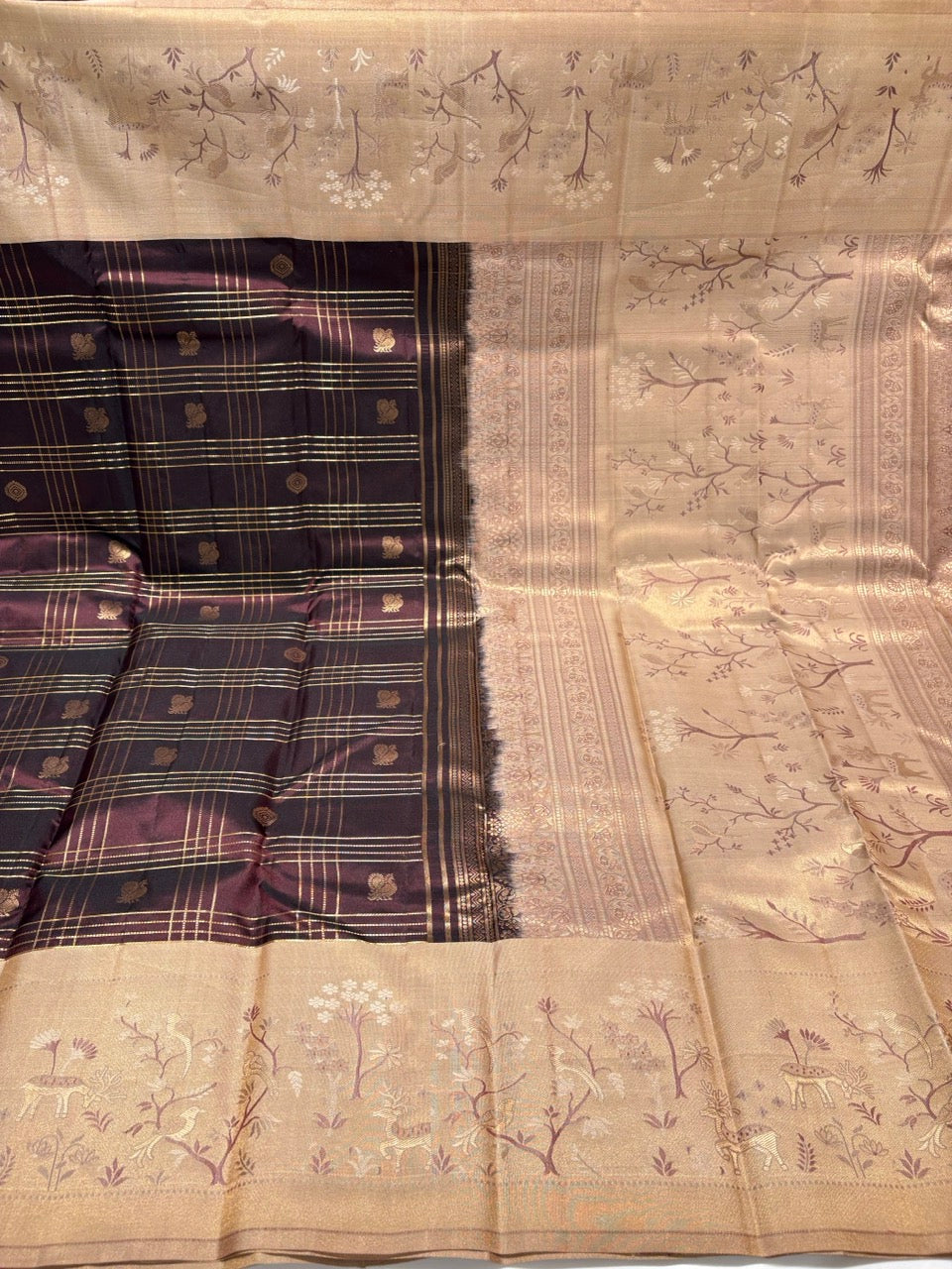 Luxurious Chocolate Brown Colour Pure Kanchipuram Silk Saree with Cream Fancy Border