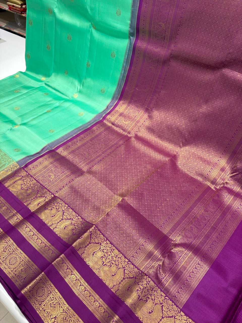 Pista Green Colour Saree with Purple Border Pure Kanchipuram Silk Saree