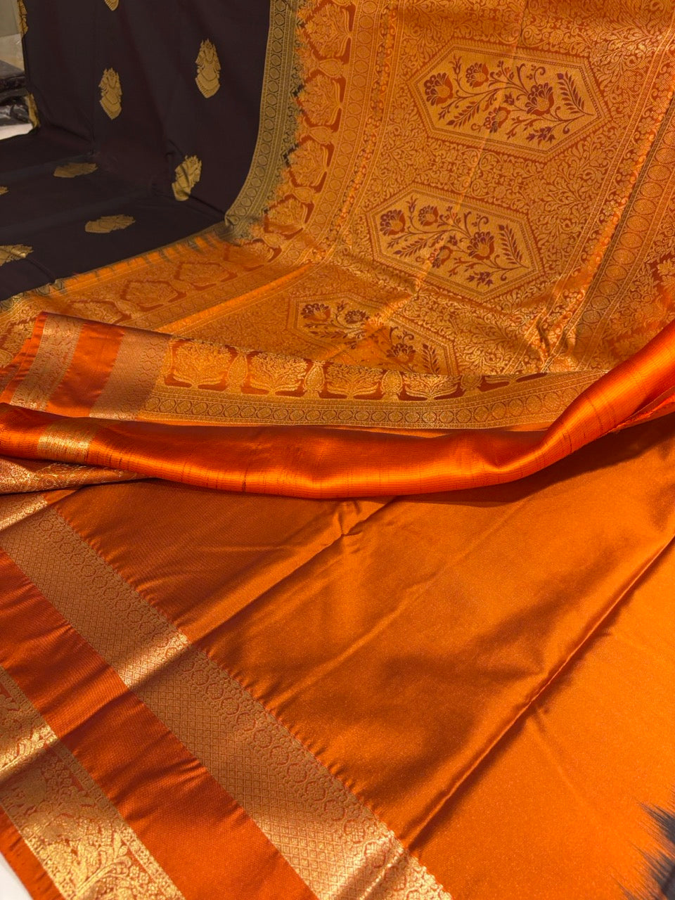 Chocolate Brown Colour Semi Kanchi Silk Saree with Rust Orange Contrast NSS151