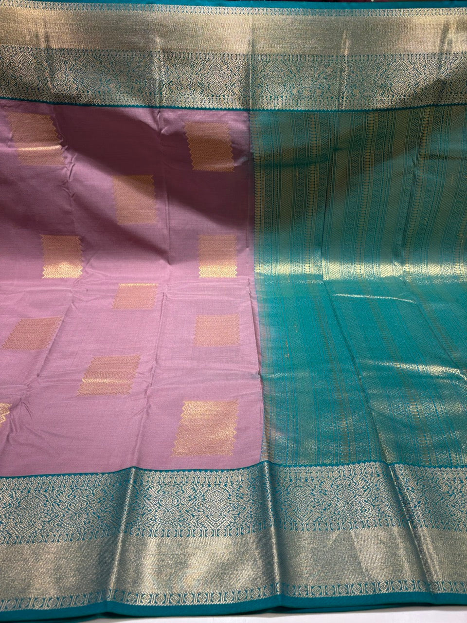 Lavender Colour Saree with Emerald Green Contrast NSS172