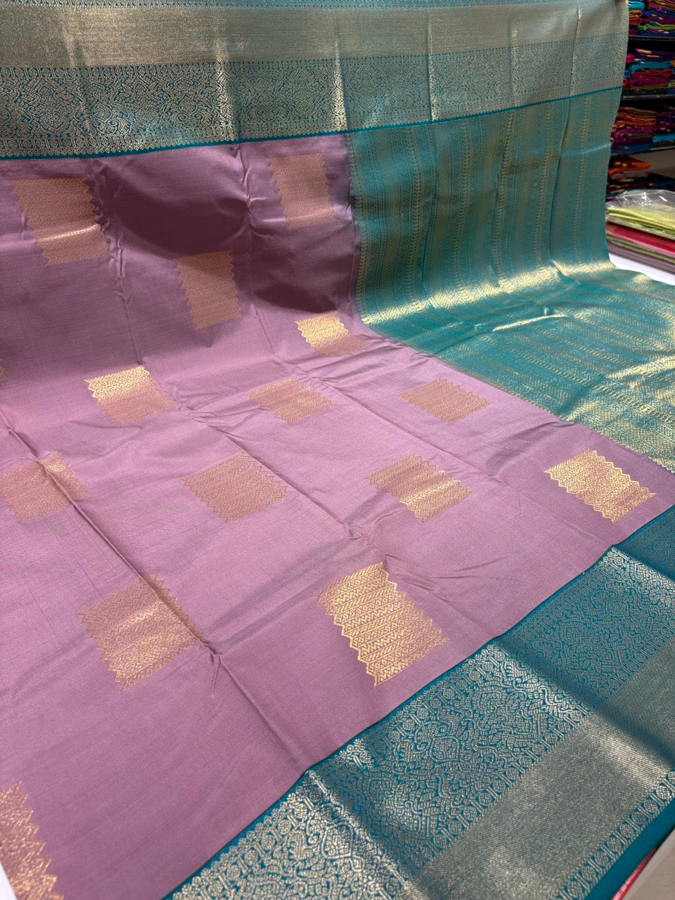 Lavender Colour Saree with Emerald Green Contrast NSS172