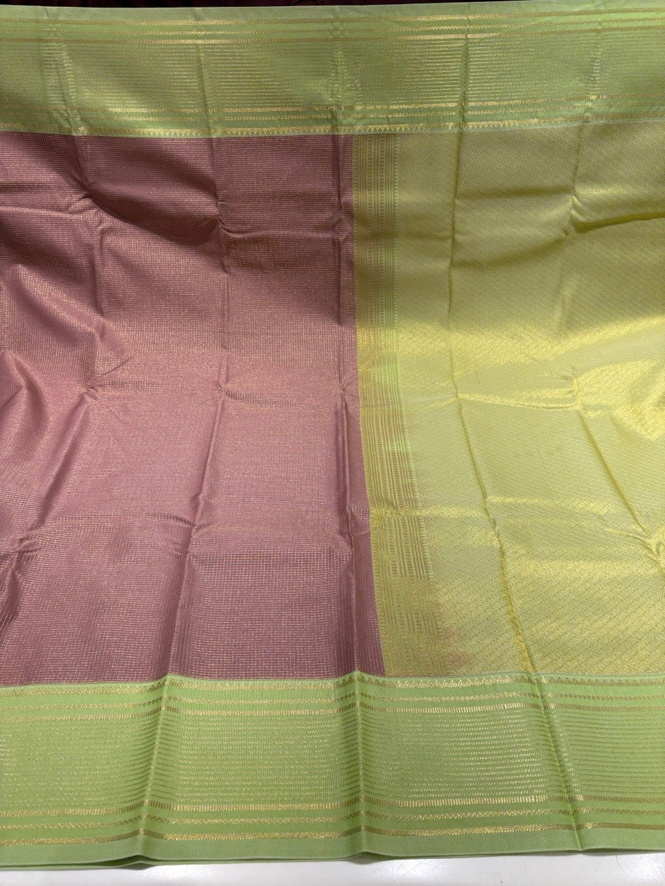 Onion Pink Colour Saree with Light Lime Green Contrast NSS174