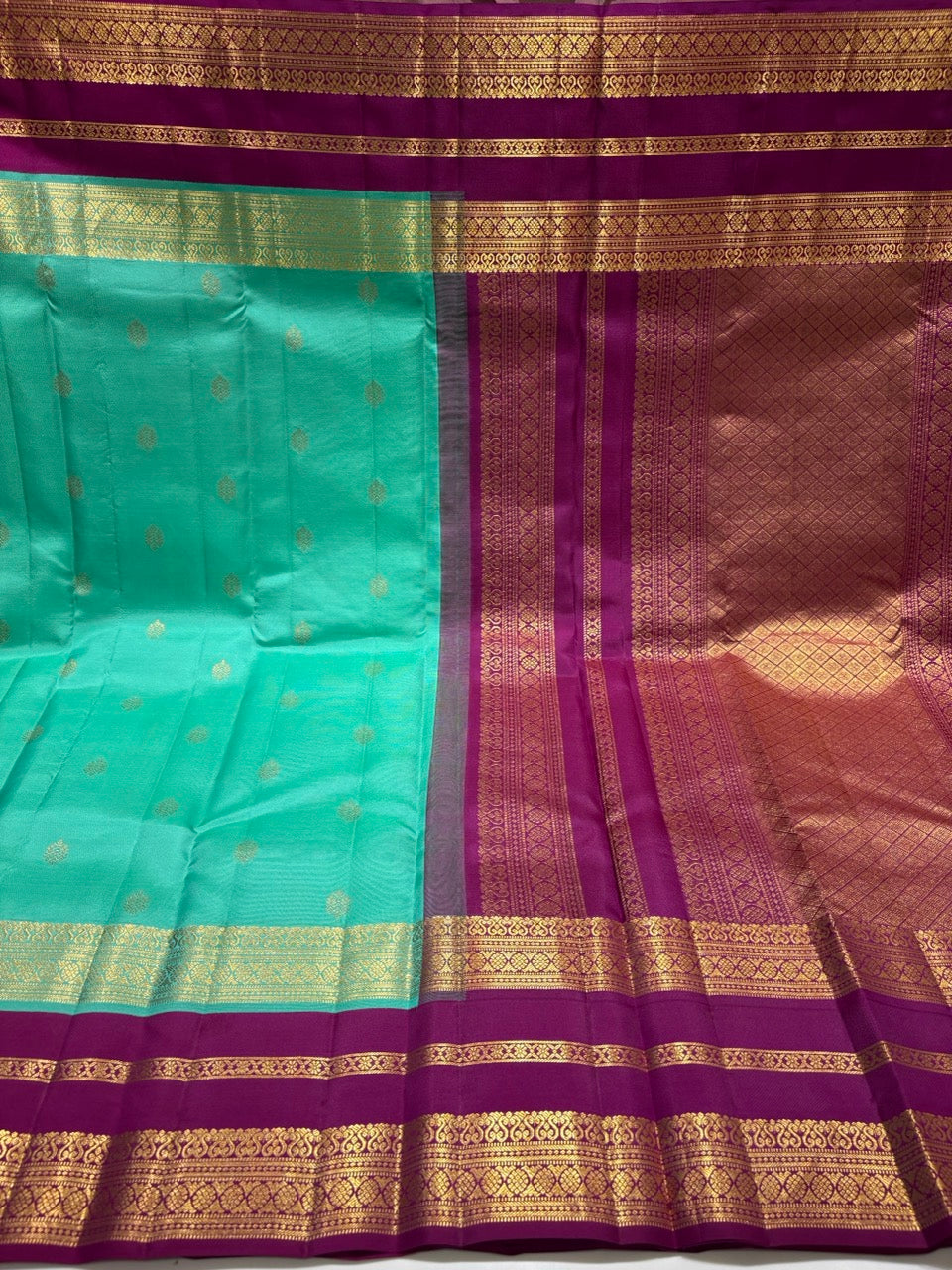 Sea Foam Green Colour Leela Verse Kanchipuram Silk Saree with Plum Purple Contrast NSSL05