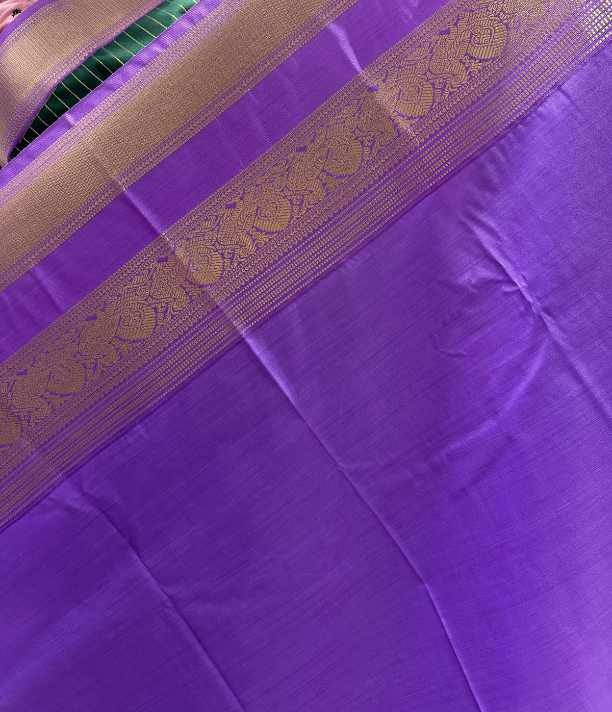 Bottle Green Colour Semi Silk Saree with Lavender Contrast