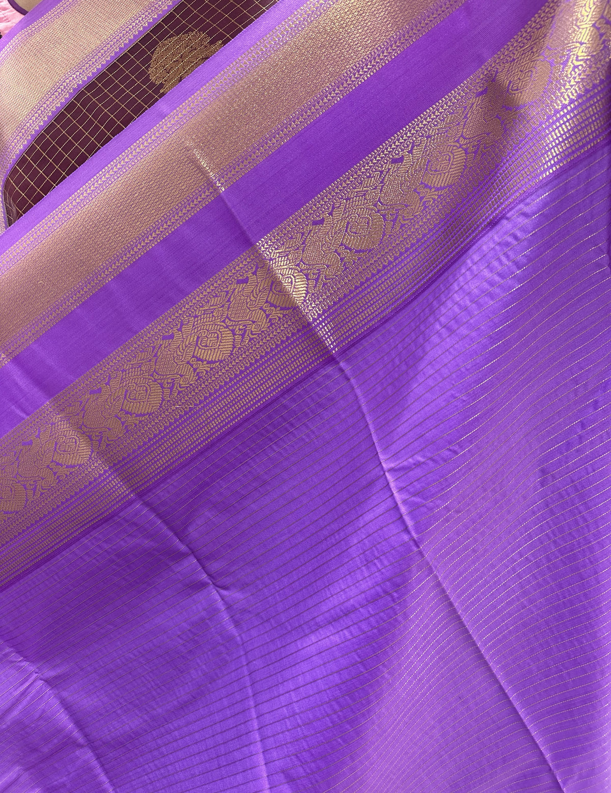 Maroon Colour Checked Semi Silk Saree with Lavender Contrast