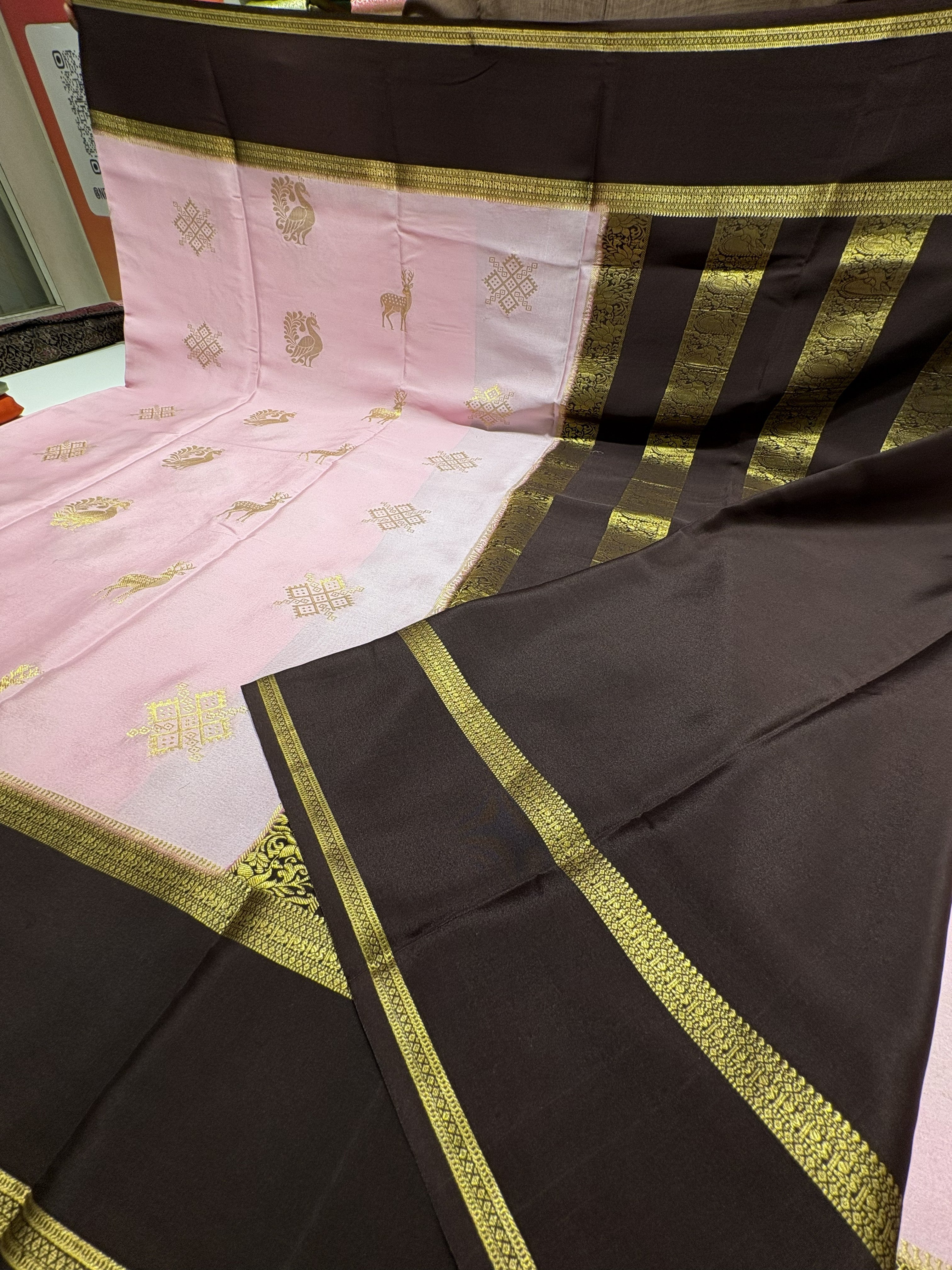 Cotten pink Pure Mysore Crepe Silk Saree(120 gsm) with Chocolate Brown Contrast