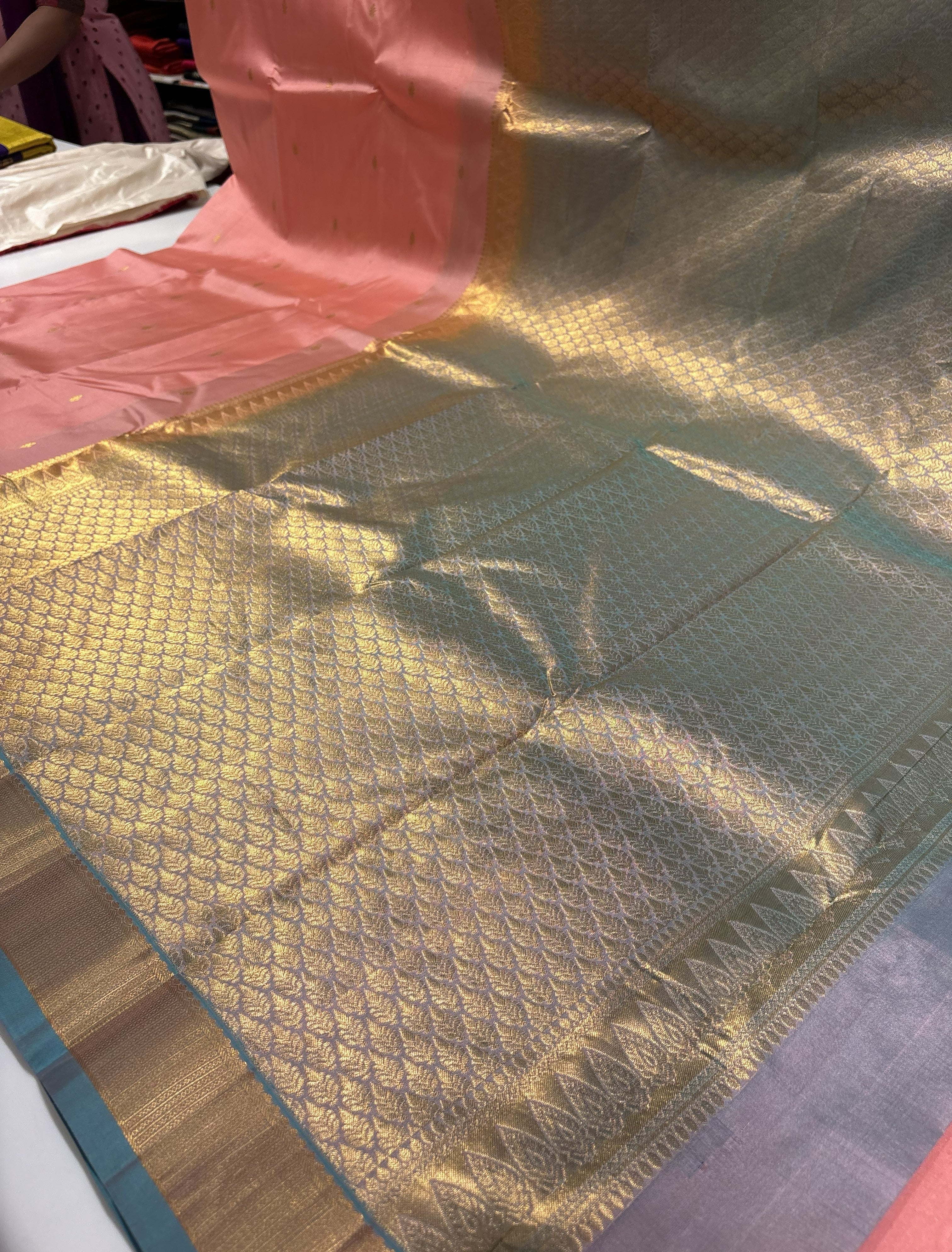 Beautiful  Baby Pink Pure Kanchipuram Silk Saree With Sky Blue Contrast