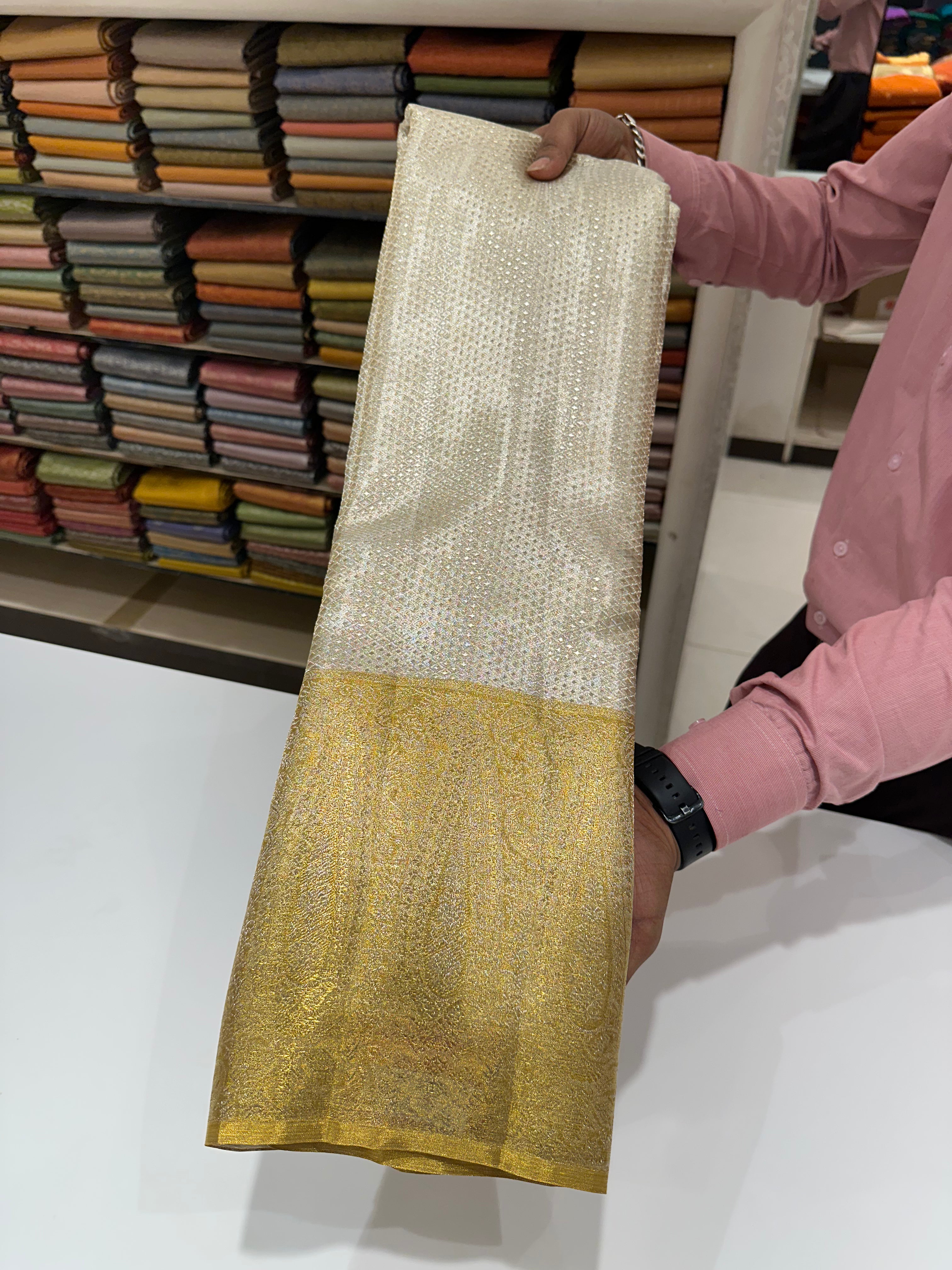 Pure Kanjivaram Silk Saree-Royal Radiance Silver & Gold Wedding Saree with Grand Traditional Elegance