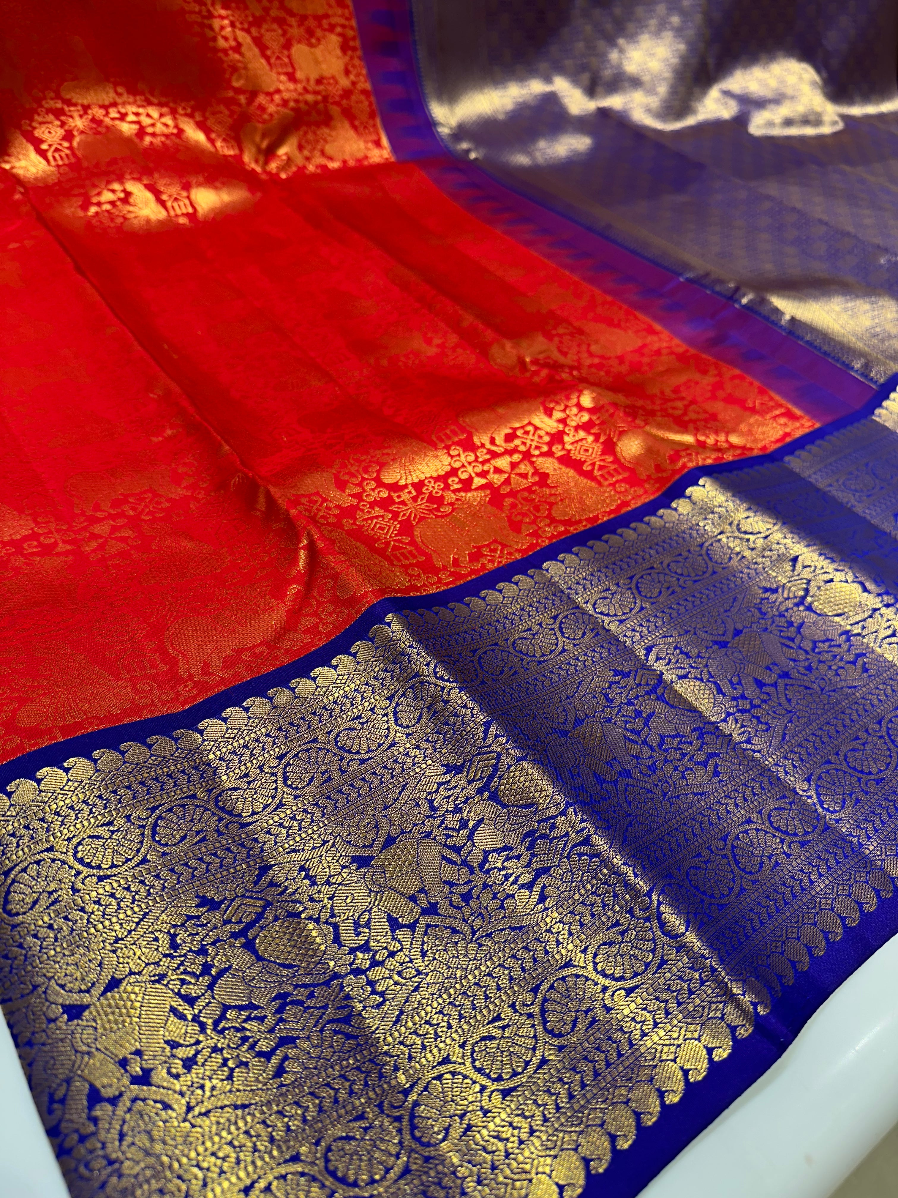Red & Blue Pure Kanchipuram Silk Saree with Intricate Gold Zari Buttas – Festive & Bridal Wear