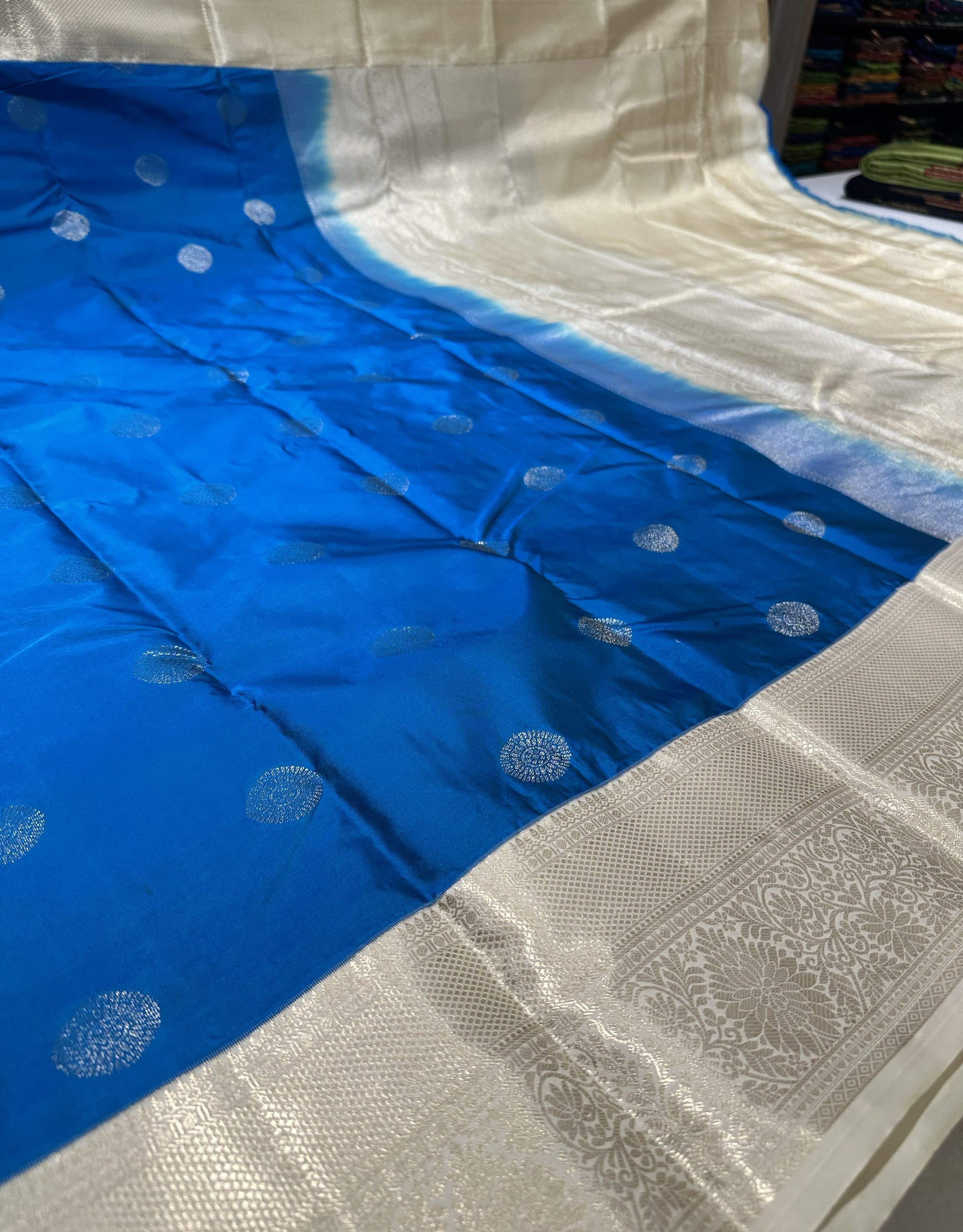 Elegant Royal Blue Semi Kanjivaram Silk Saree With Cream Contrast