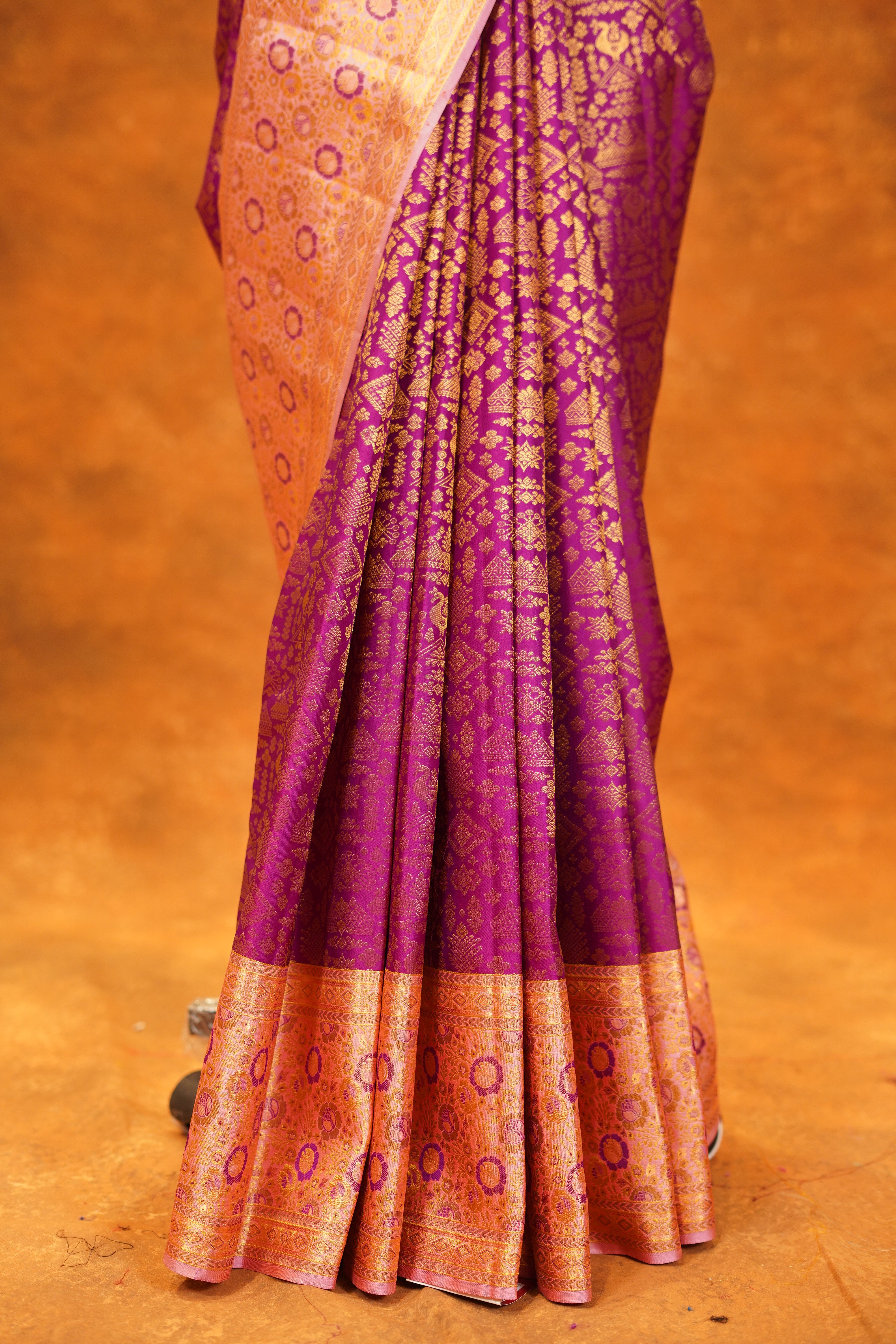 Light Magenta Colour Pure Kanjivaram Silk Saree with Pastel Pink Contrast
