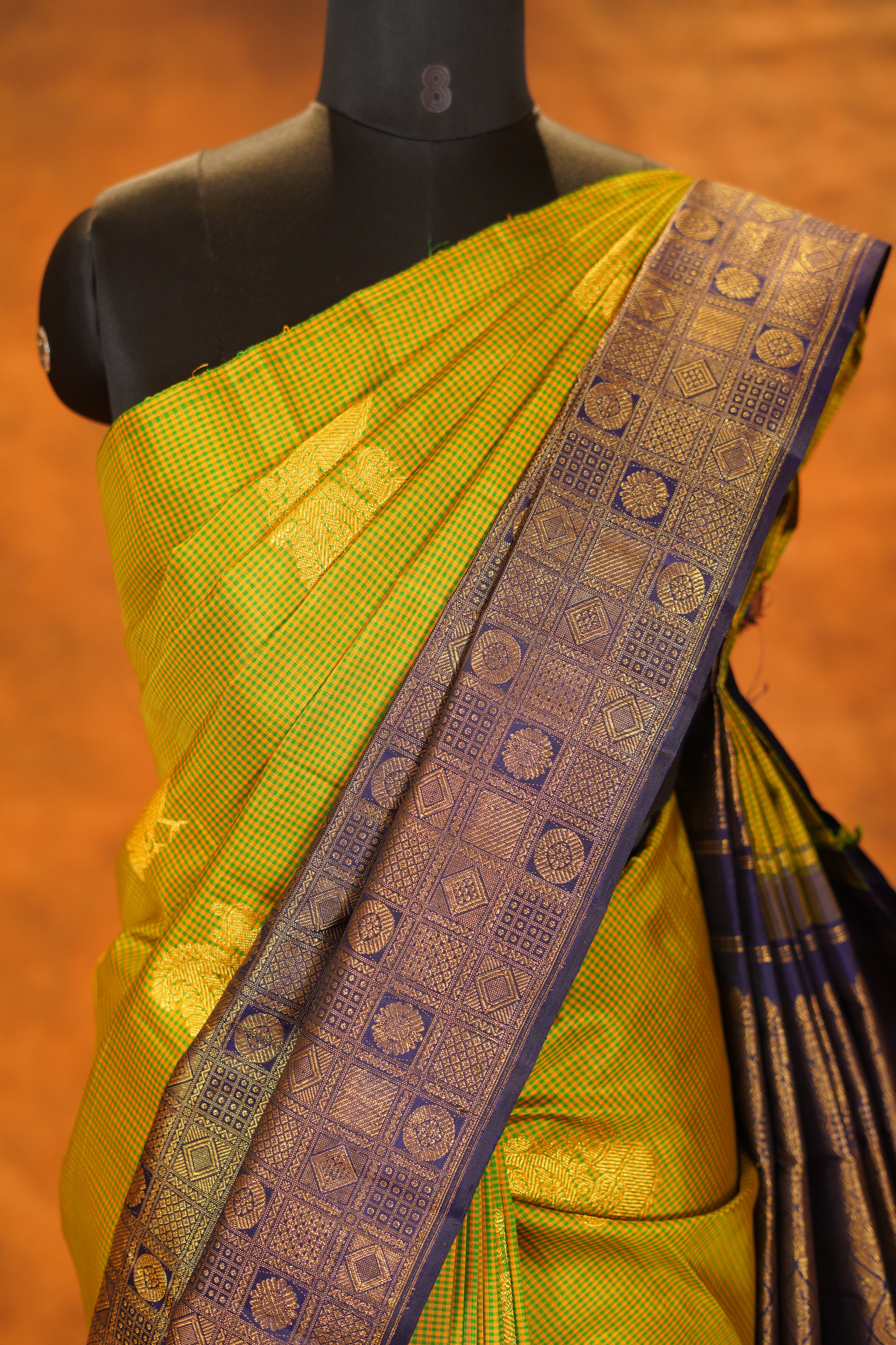 Ripe Green Colour Checked Pure Kanjivaram Silk Saree with Navy Blue Contrast