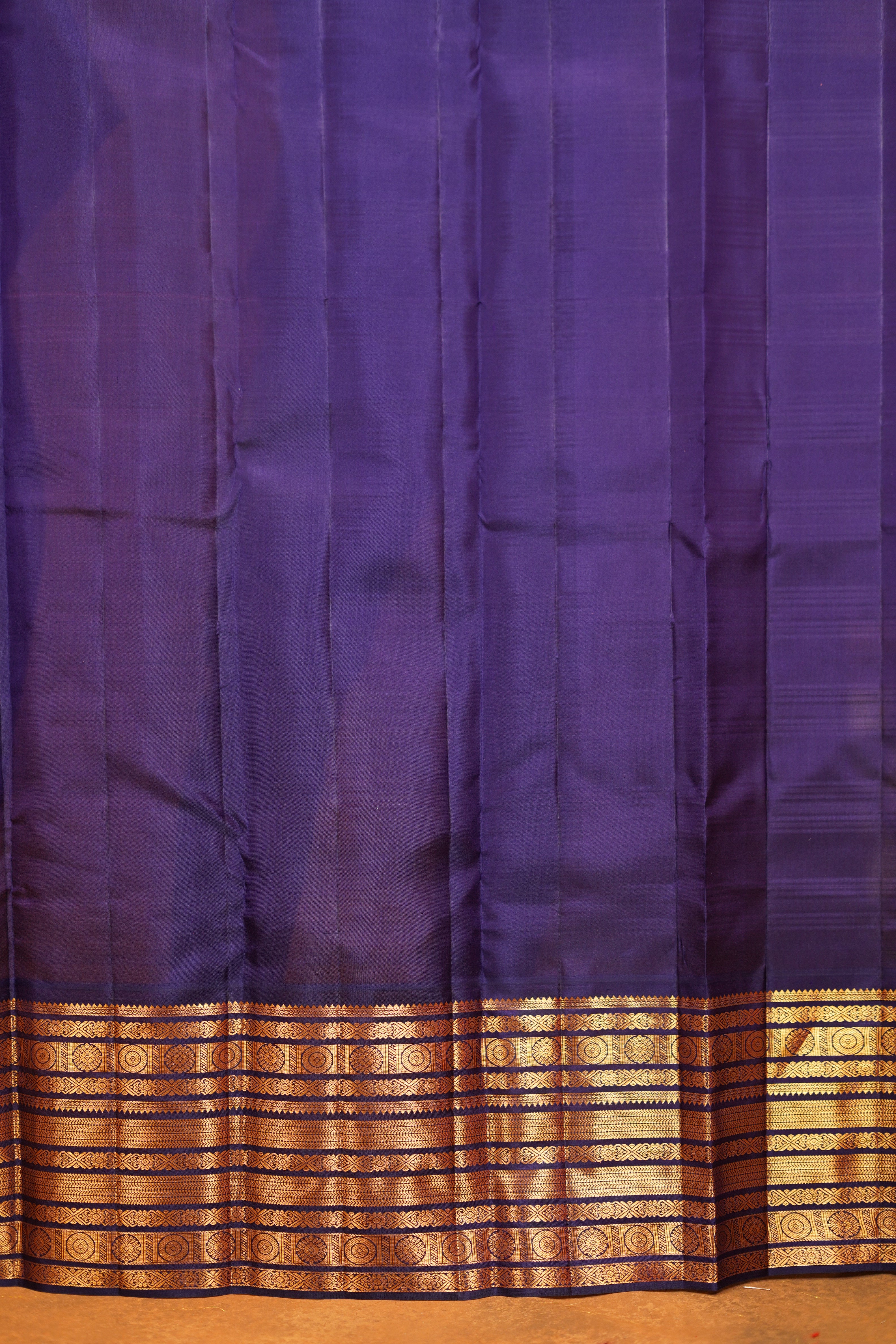 Aqua Blue Colour Pure Kanjivaram Silk Saree with Navy Blue Contrast