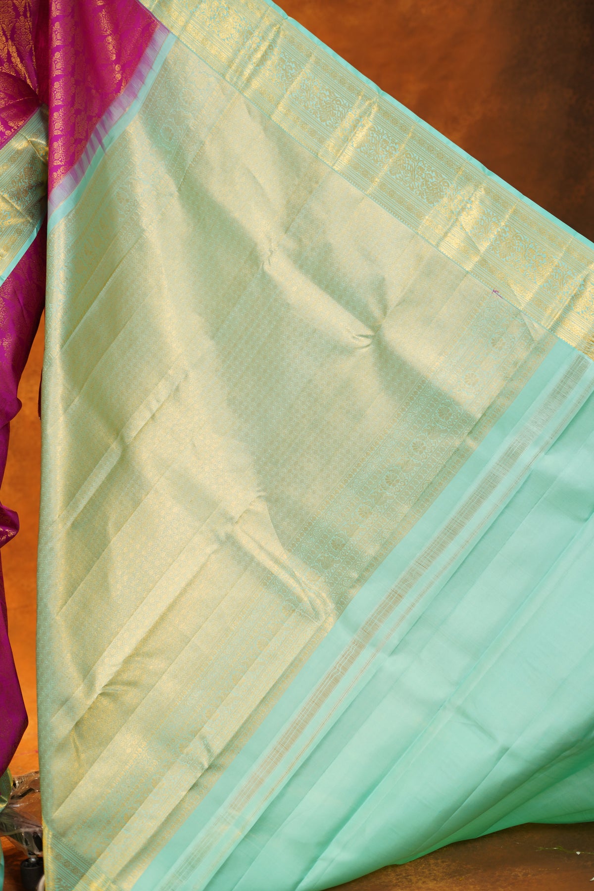 Magenta Pink colour Pure Kanjivaram Silk Saree with Mint Green Contrast