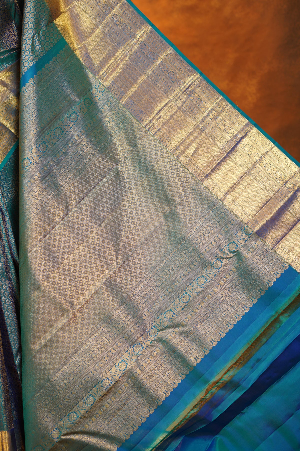 Peacock Blue colour Pure Kanjivaram Silk Saree