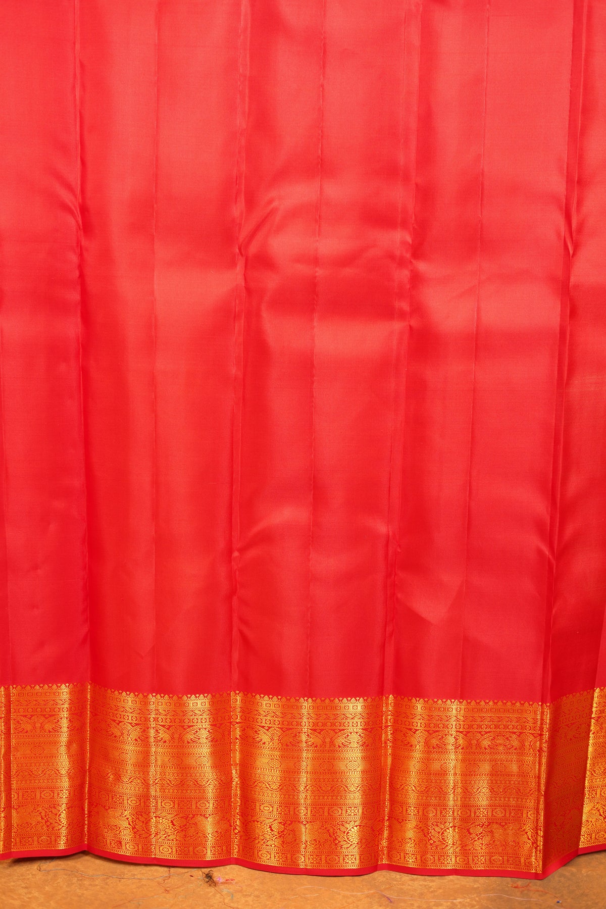 Red colour Pure Kanjivaram Silk Saree