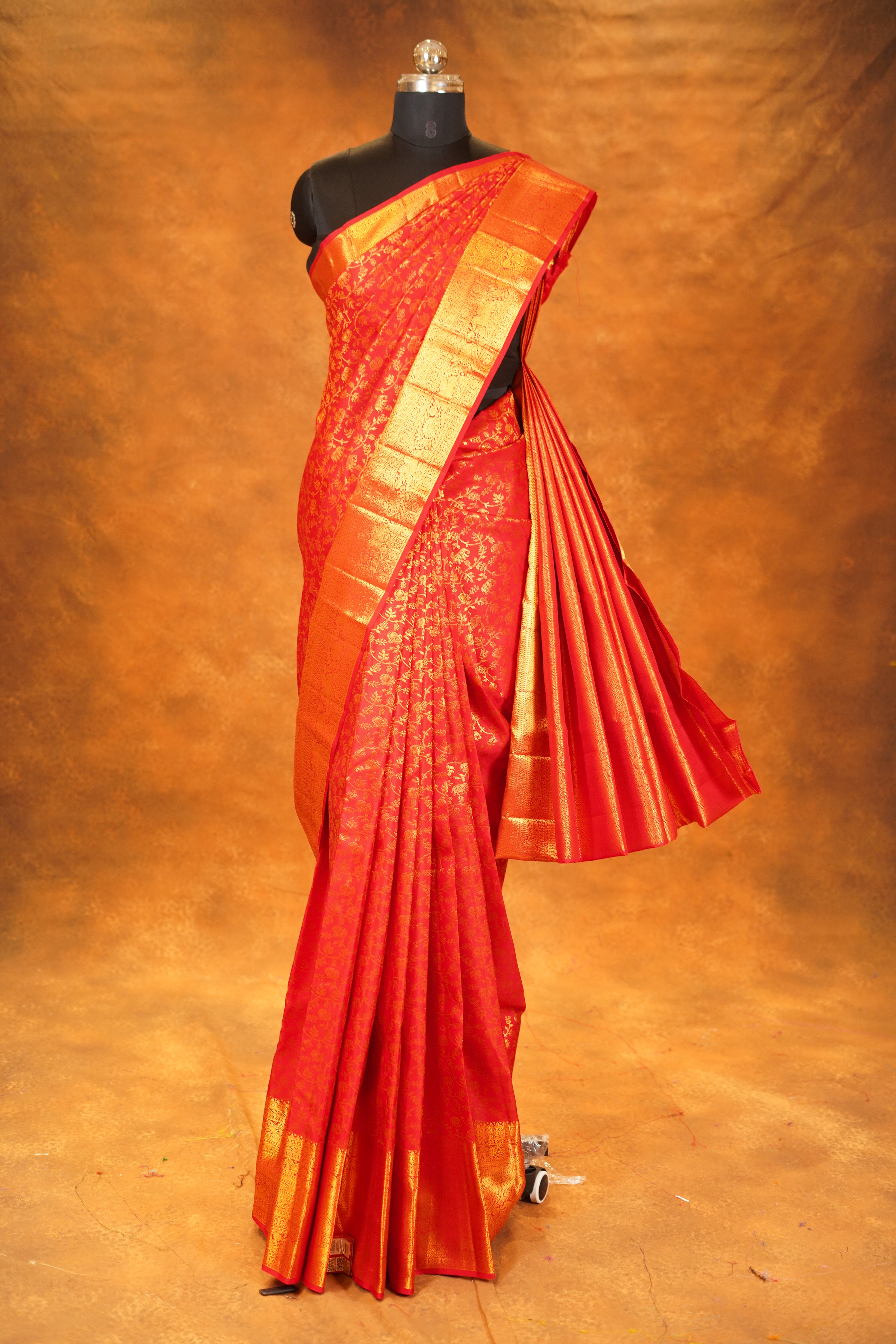 Red colour Pure Kanjivaram Silk Saree