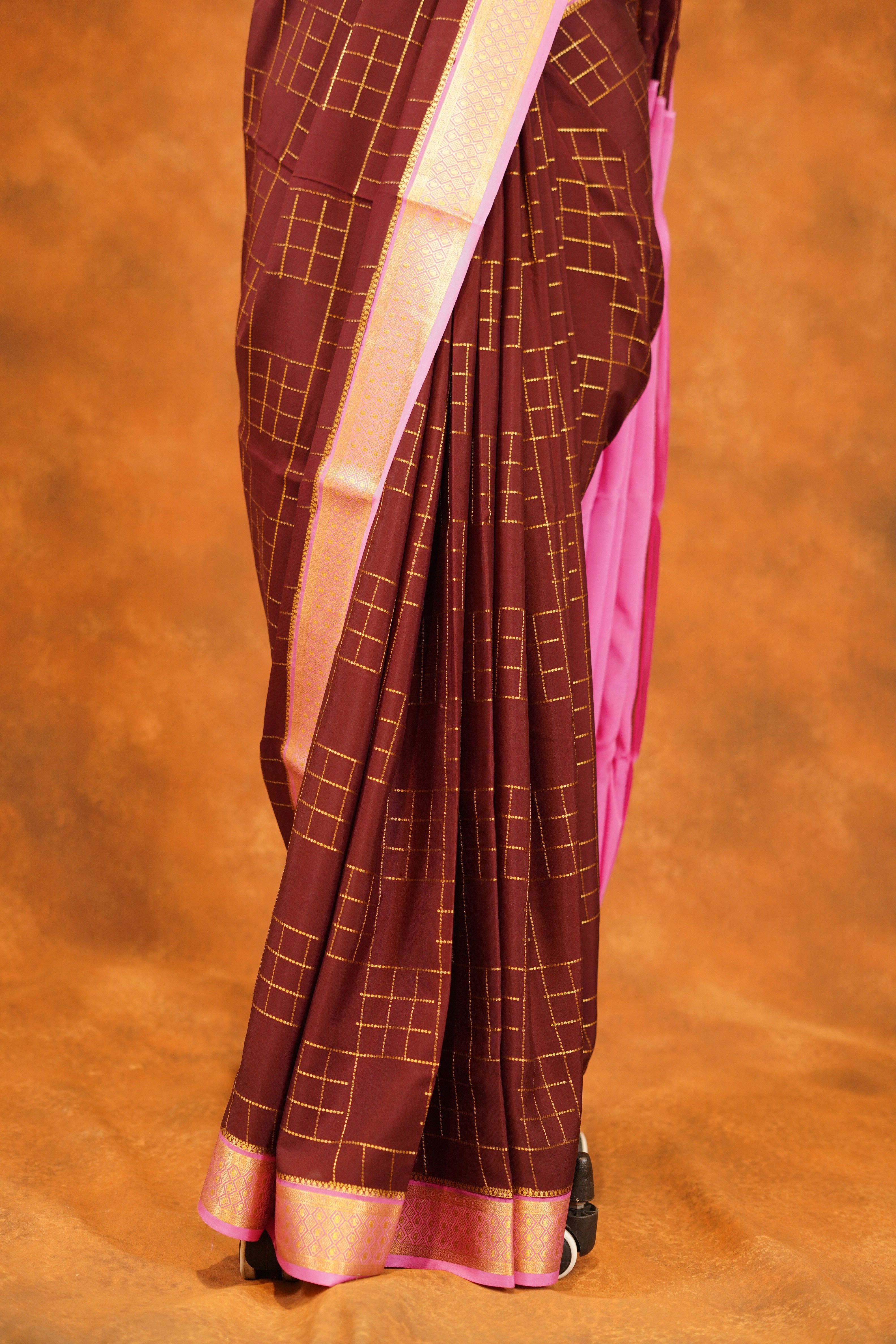 Brown Colour 120gsm Pure Mysore Silk Saree with Baby Pink Contrast