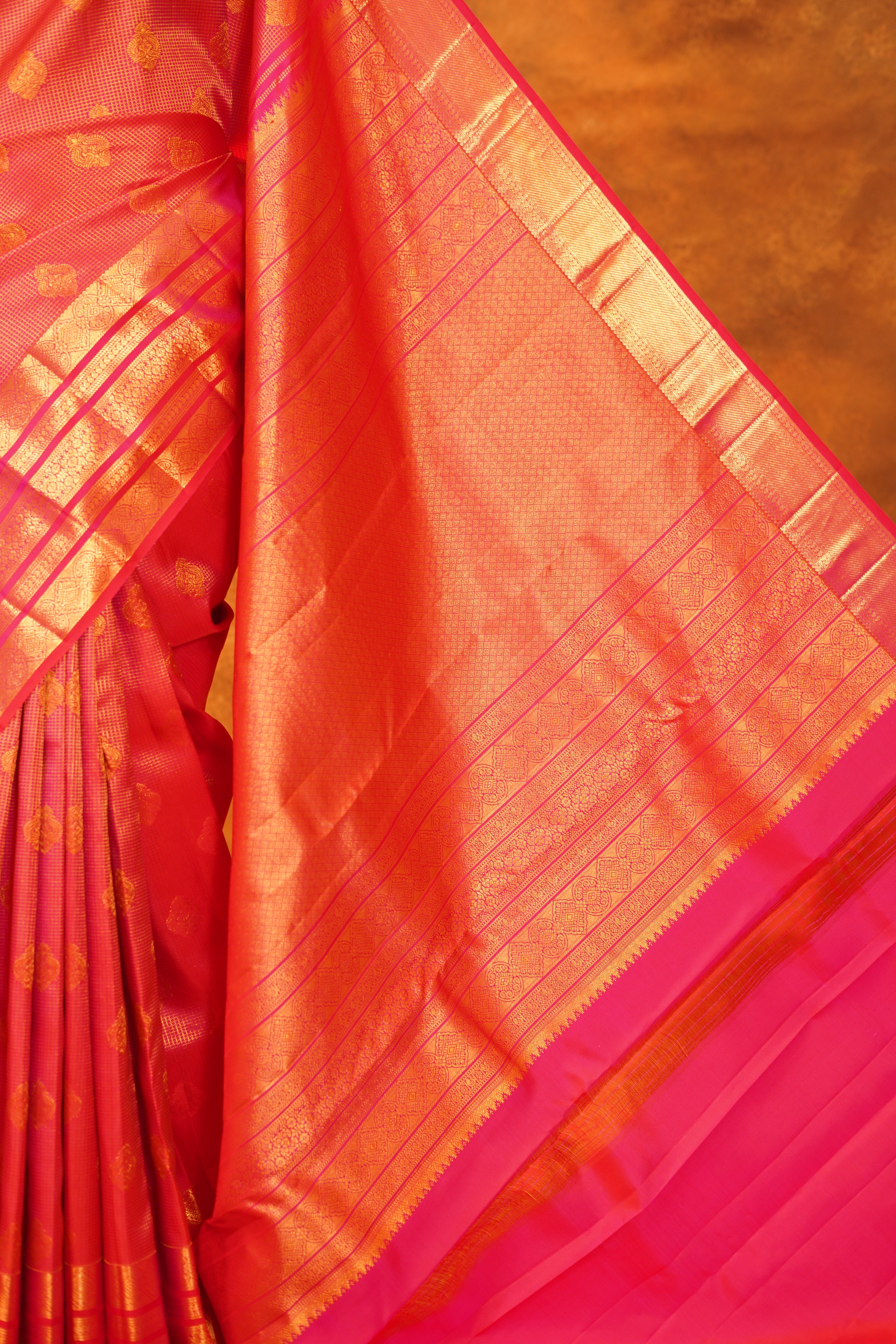 Dual Shade Pink Checked Pure Kanjivaram Silk Saree
