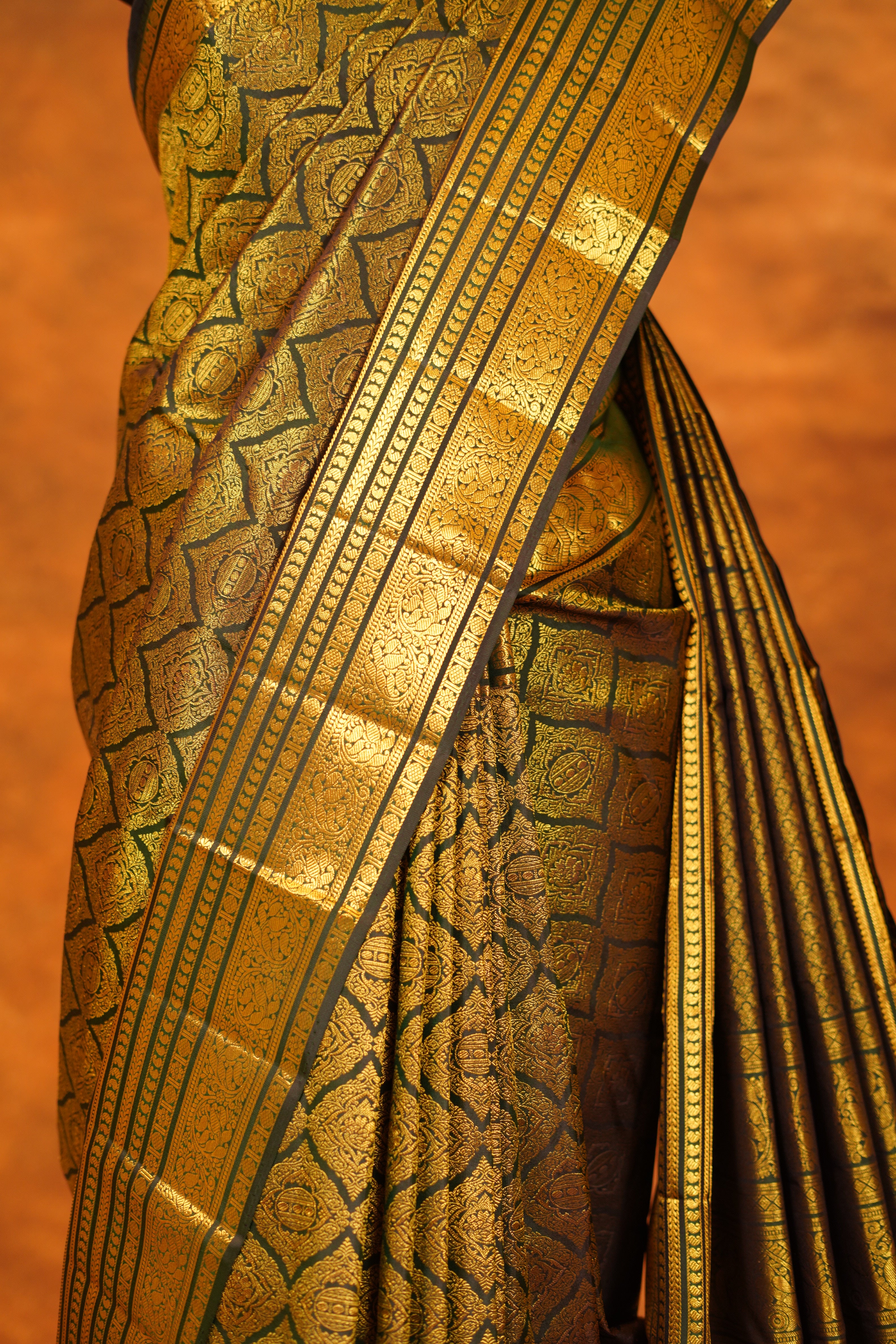 Rich Green Shaded Pure Kanjivaram Silk Saree with Brocade Golden Body