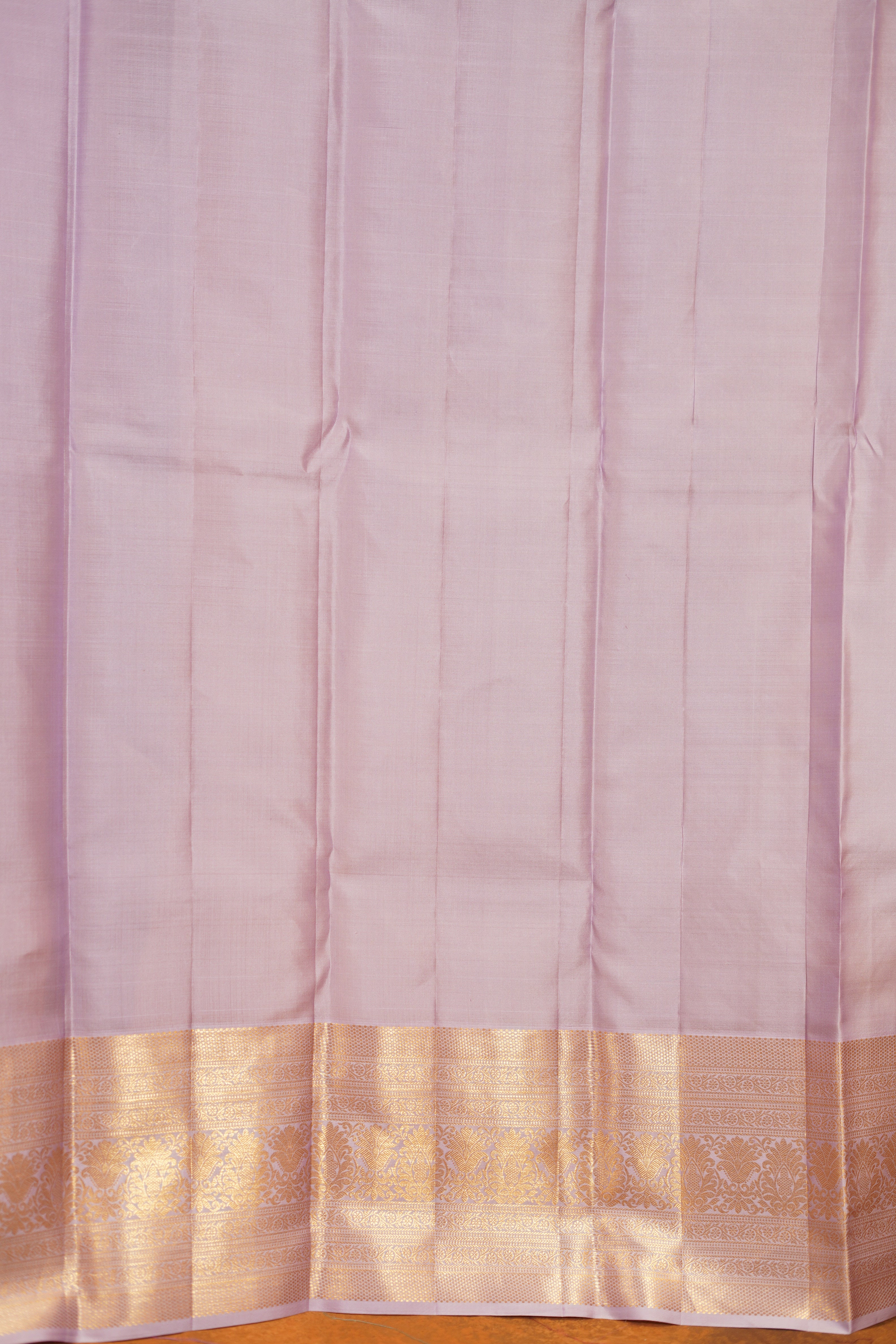 Elegant Yellow Colour Pure Kanjivaram Silk Saree With Lavender Contrast