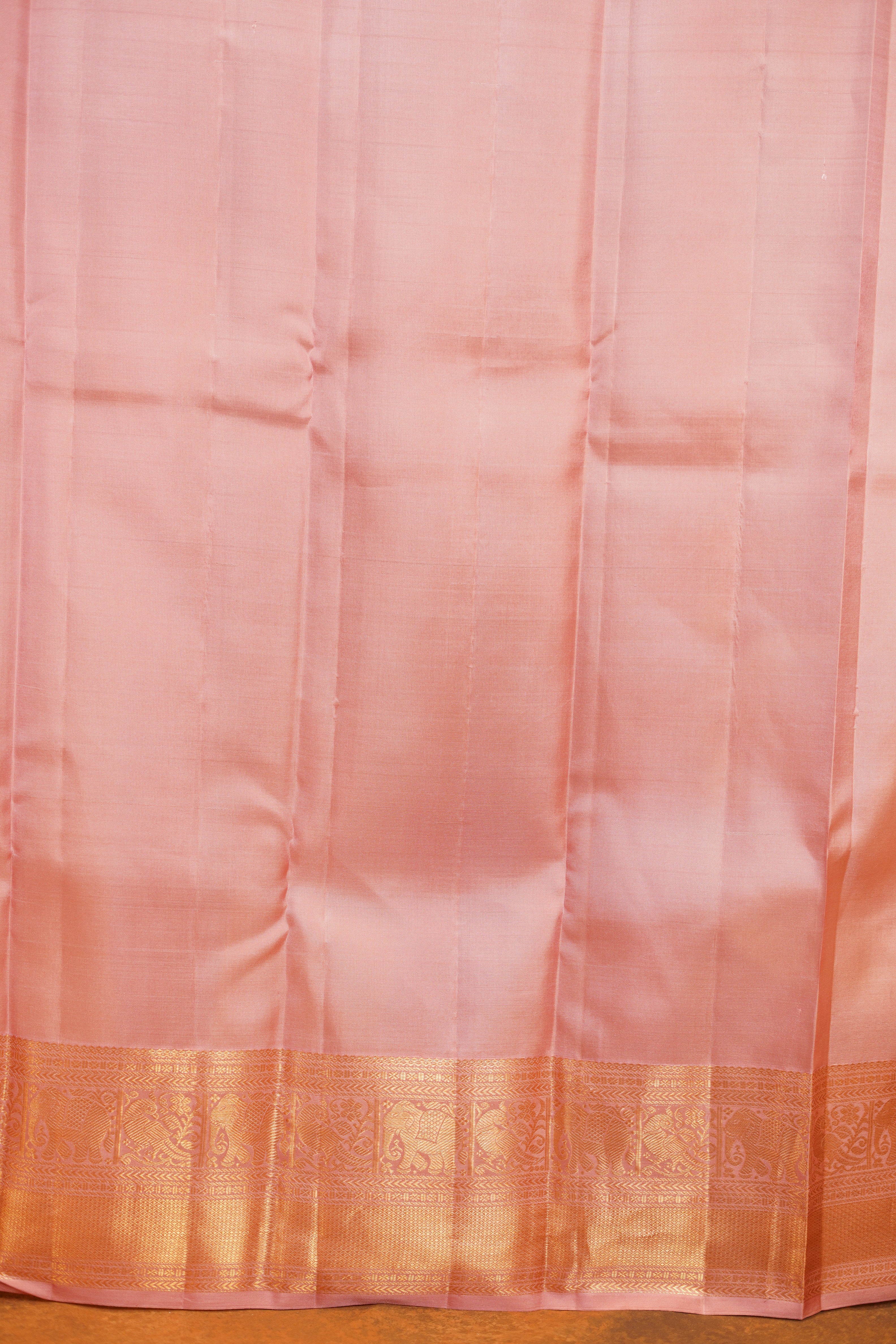 Parrot Green Colour Pure Kanjivaram Silk Saree with Pastel Pink Contrast