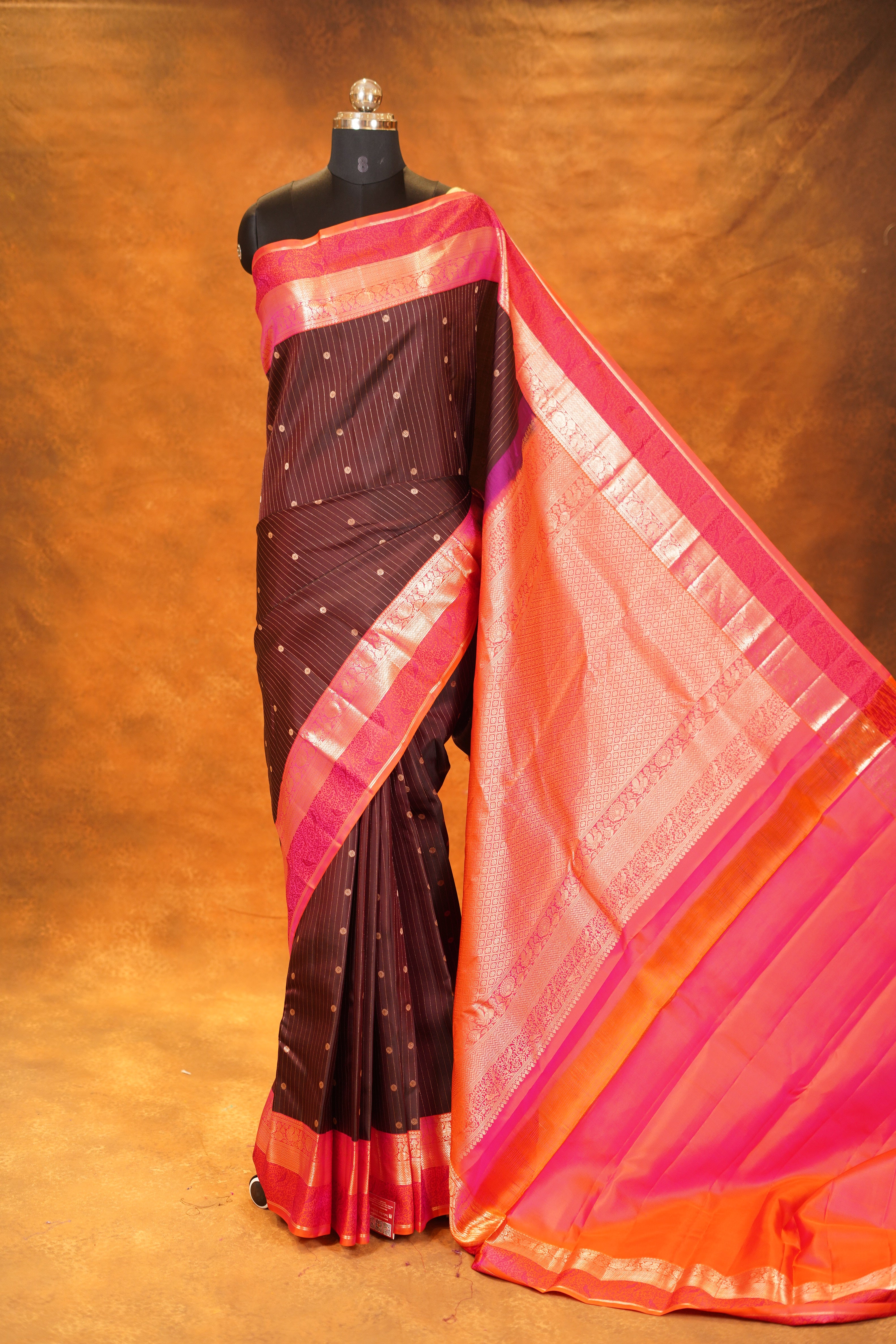 Dark Brown colour Pure Kanjivaram Silk Saree with Pink contrast