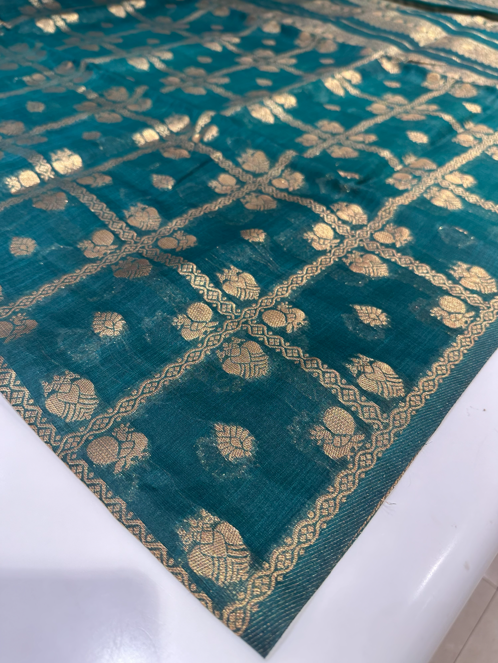 Premium Green Raw Silk Saree for Daily & Traditional Wear
