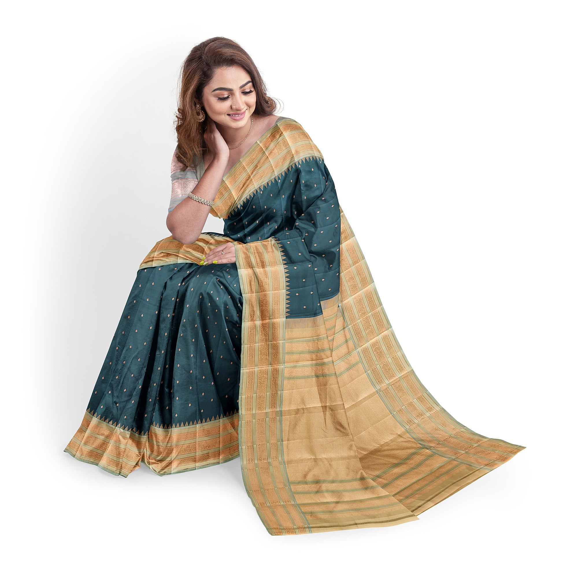 Rama Blue Kanjivaram Silk Saree with Elephant Zari Border – Regal Handloom Saree for Special Occasions Online - New Sudarshan Silks`