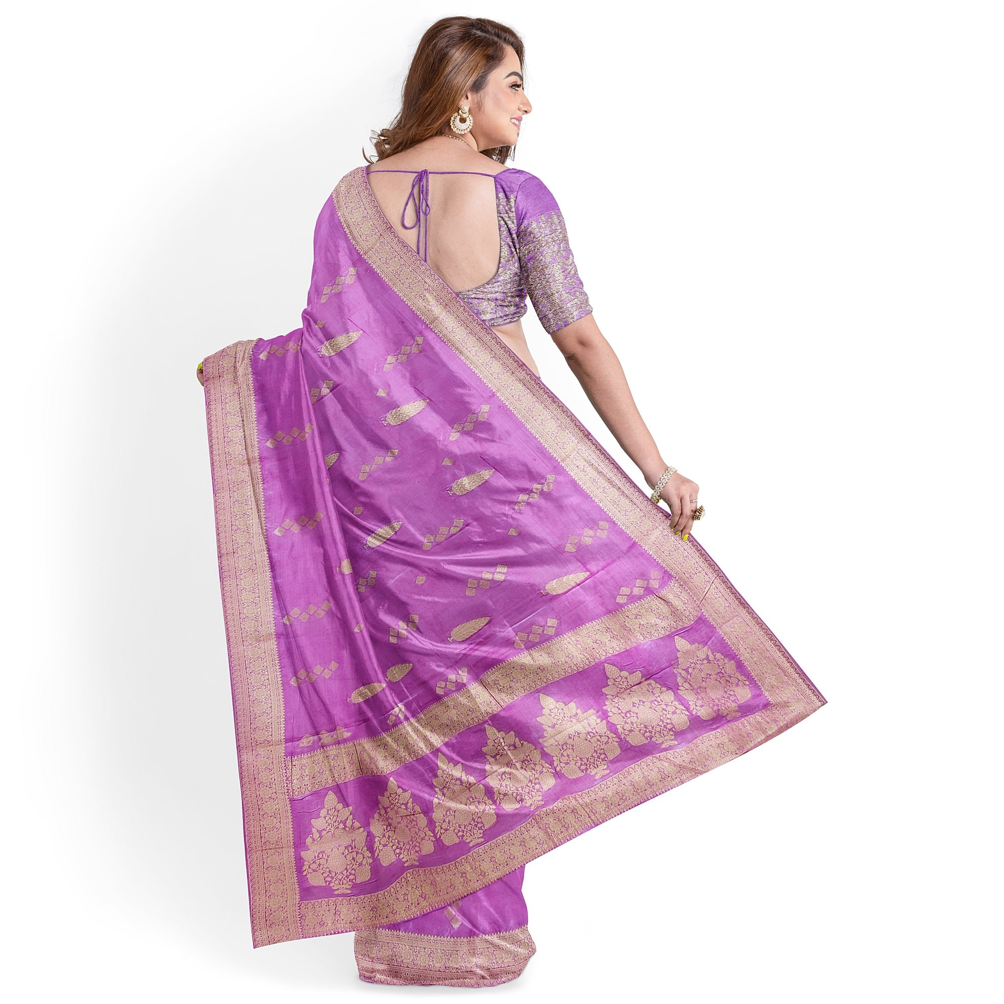 Lavender Raw Silk Saree – Elegant Traditional Saree for Weddings and Celebrations