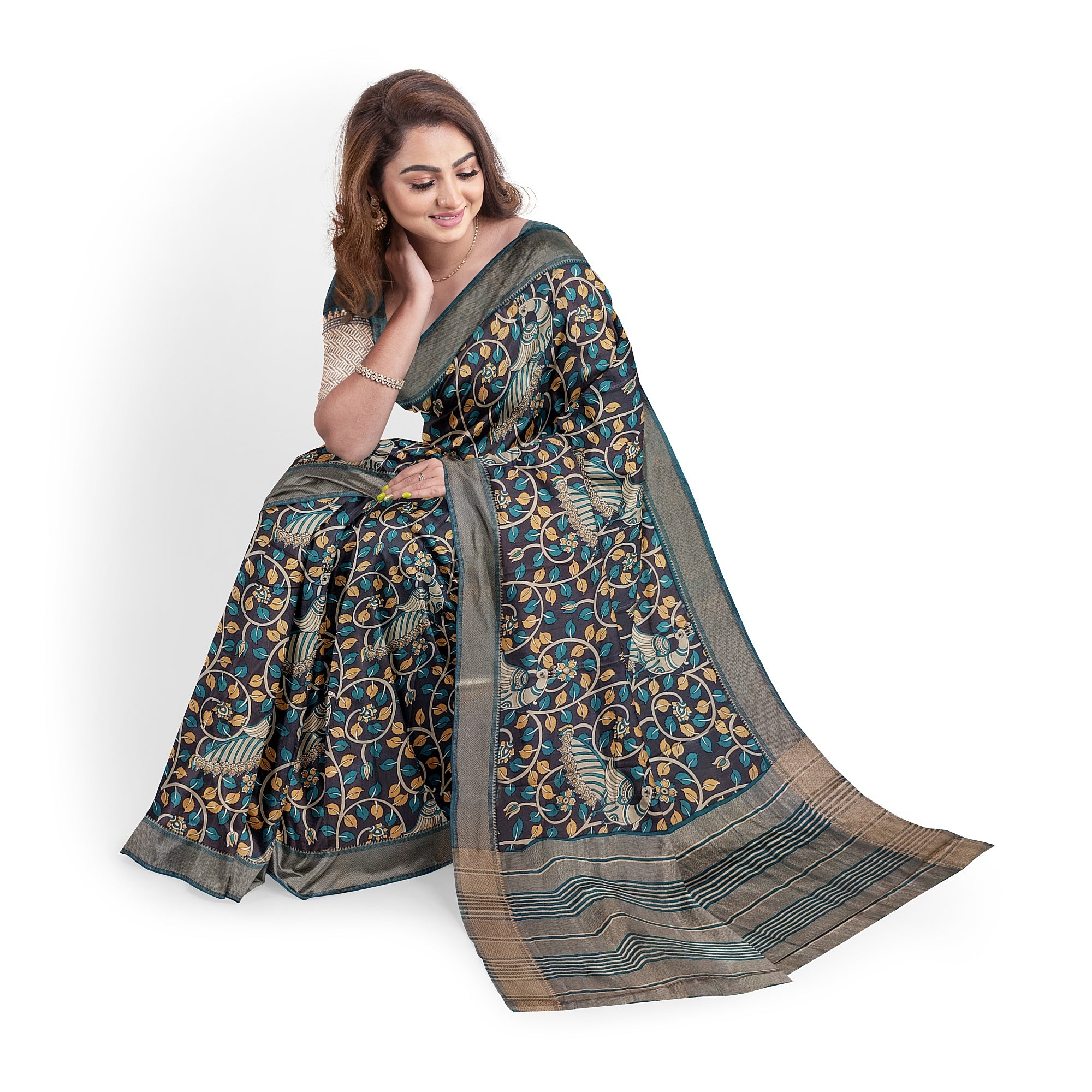 Printed Raw Silk Saree with Floral Design – Elegant Designer Saree for Special Occasions