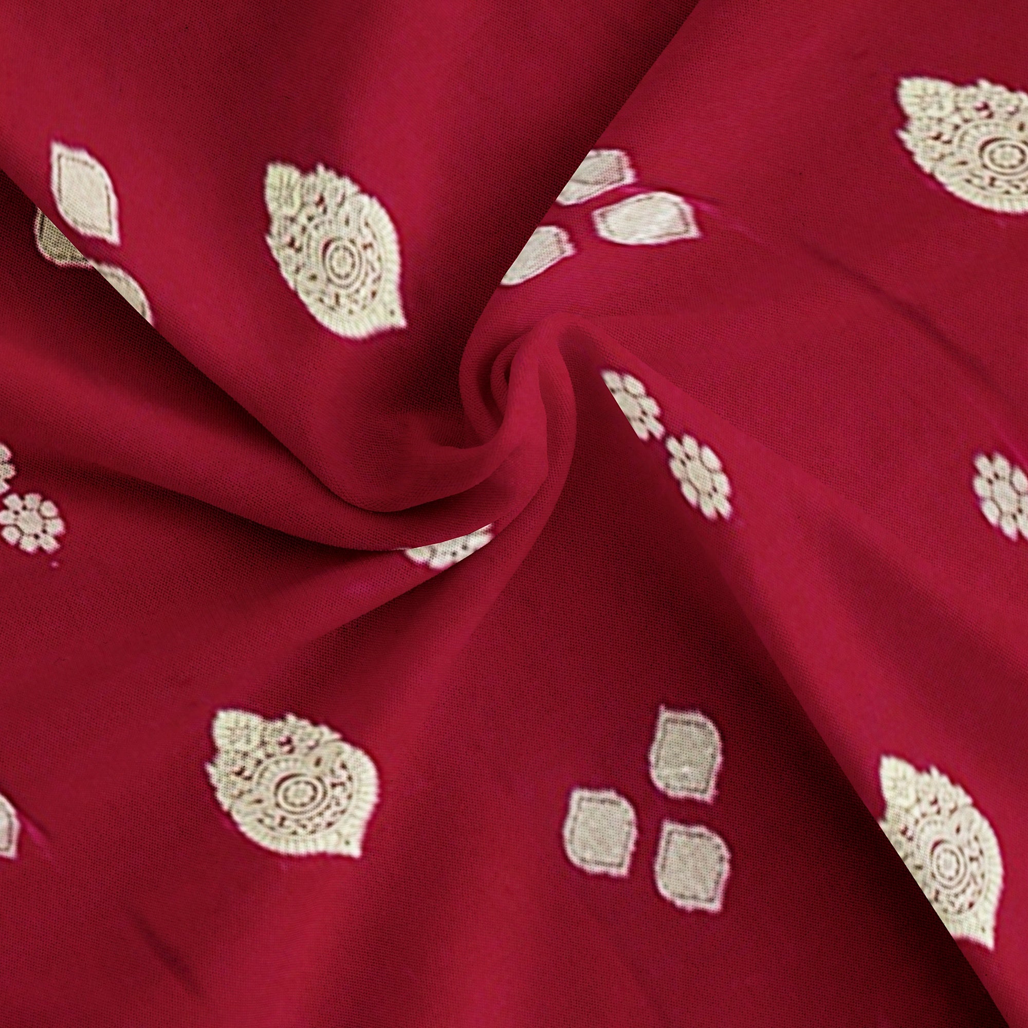 Maroon Raw Silk Saree – Timeless Elegance in Rich Traditional Weave