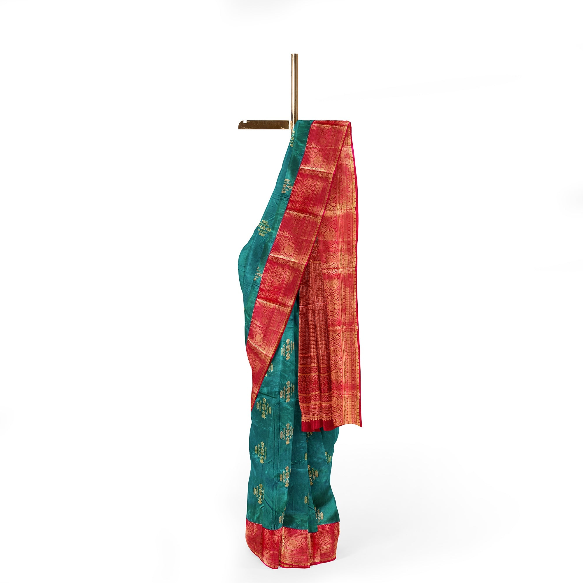 Green Saree with Red Border – Traditional Charm and Timeless Elegance - New Sudarshan Silks`