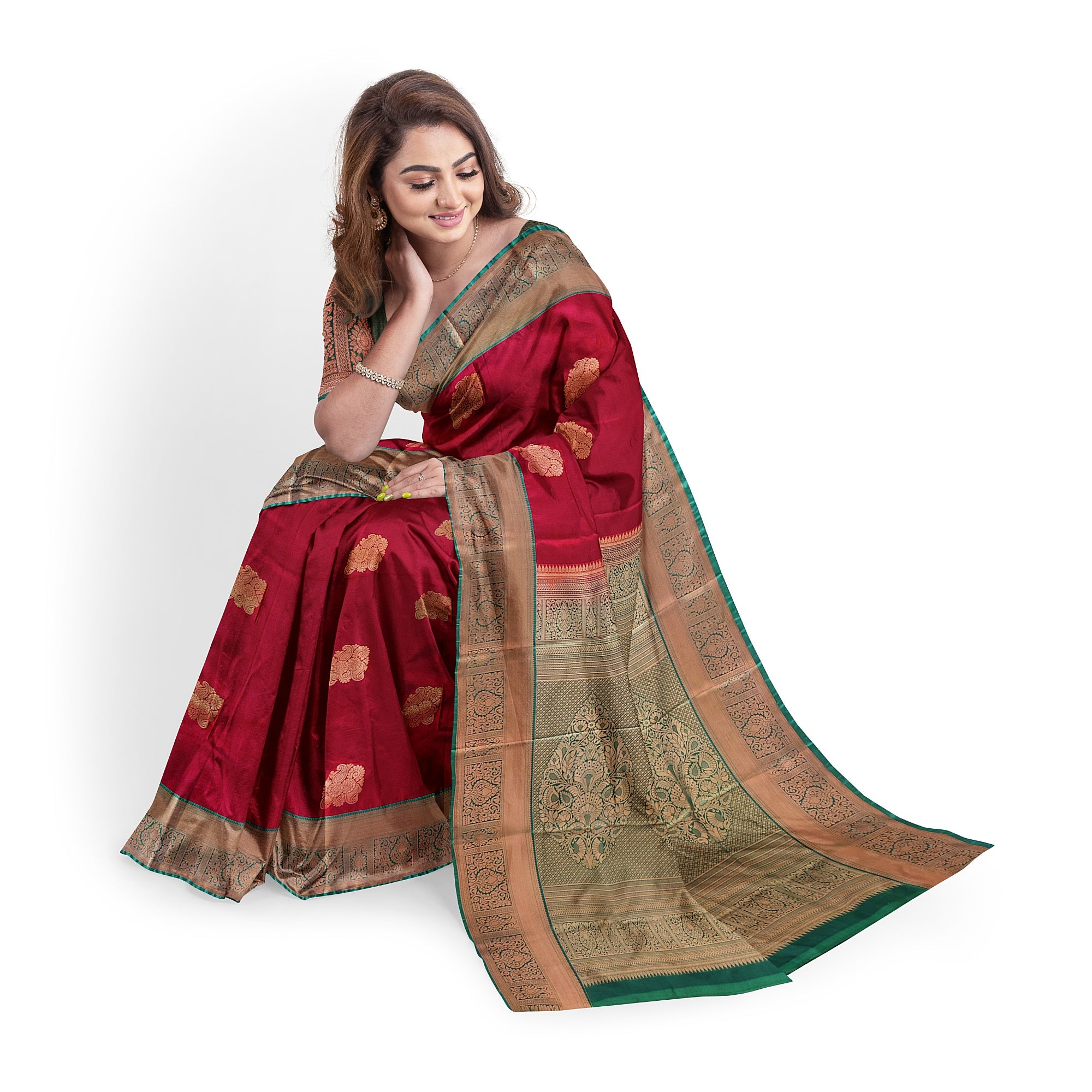 Brick Brown Saree with Green Border – Retro Style Traditional Elegance - New Sudarshan Silks`