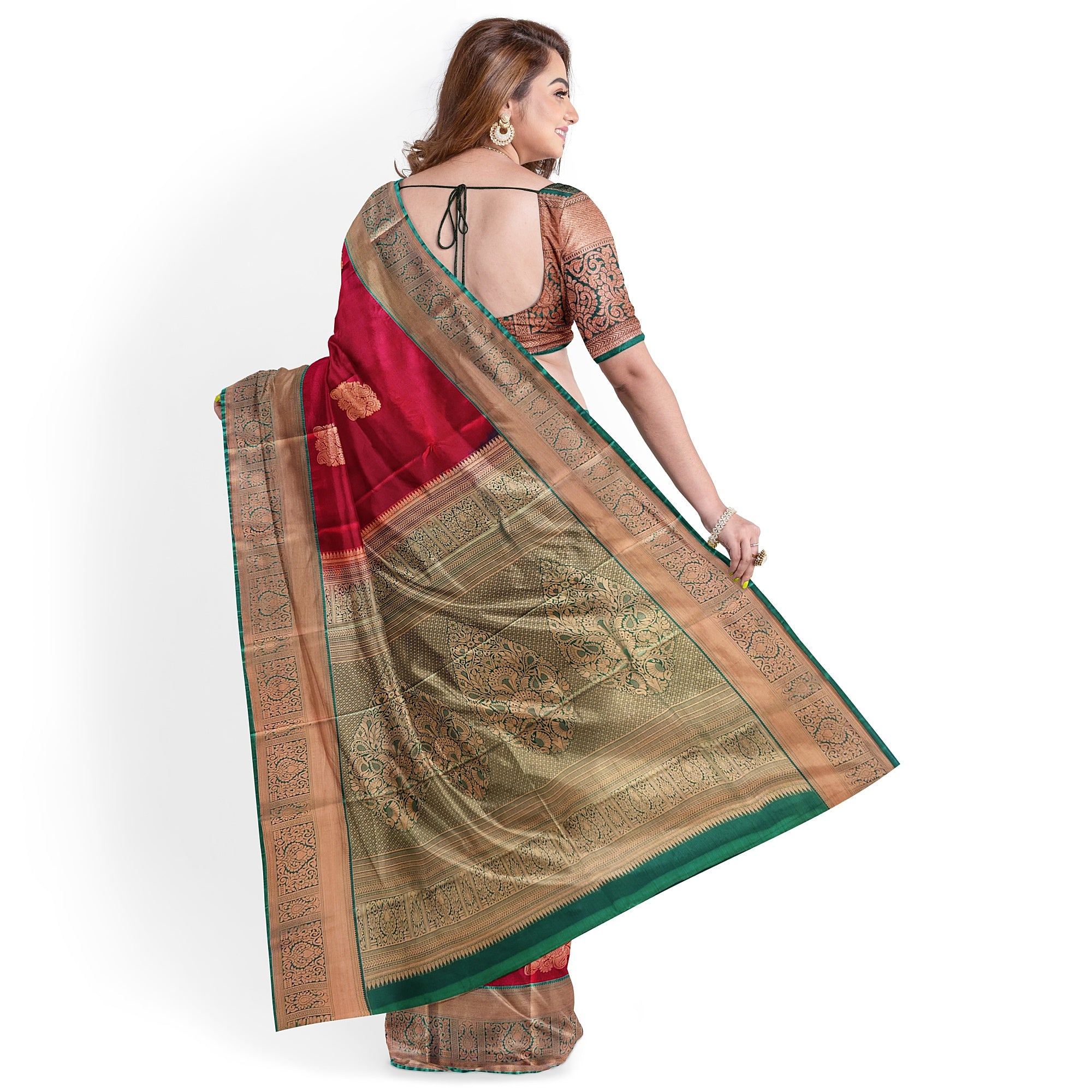 Brick Brown Saree with Green Border – Retro Style Traditional Elegance - New Sudarshan Silks`
