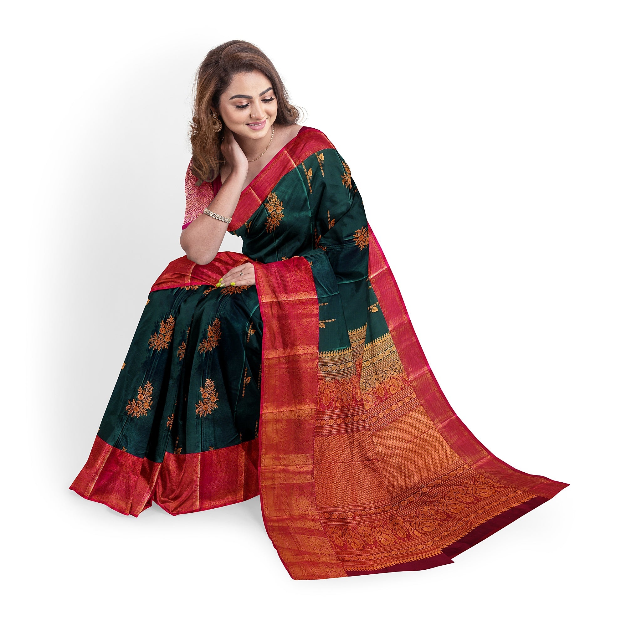 Bottle Green Saree with Red Border and Gold Zari - New Sudarshan Silks`